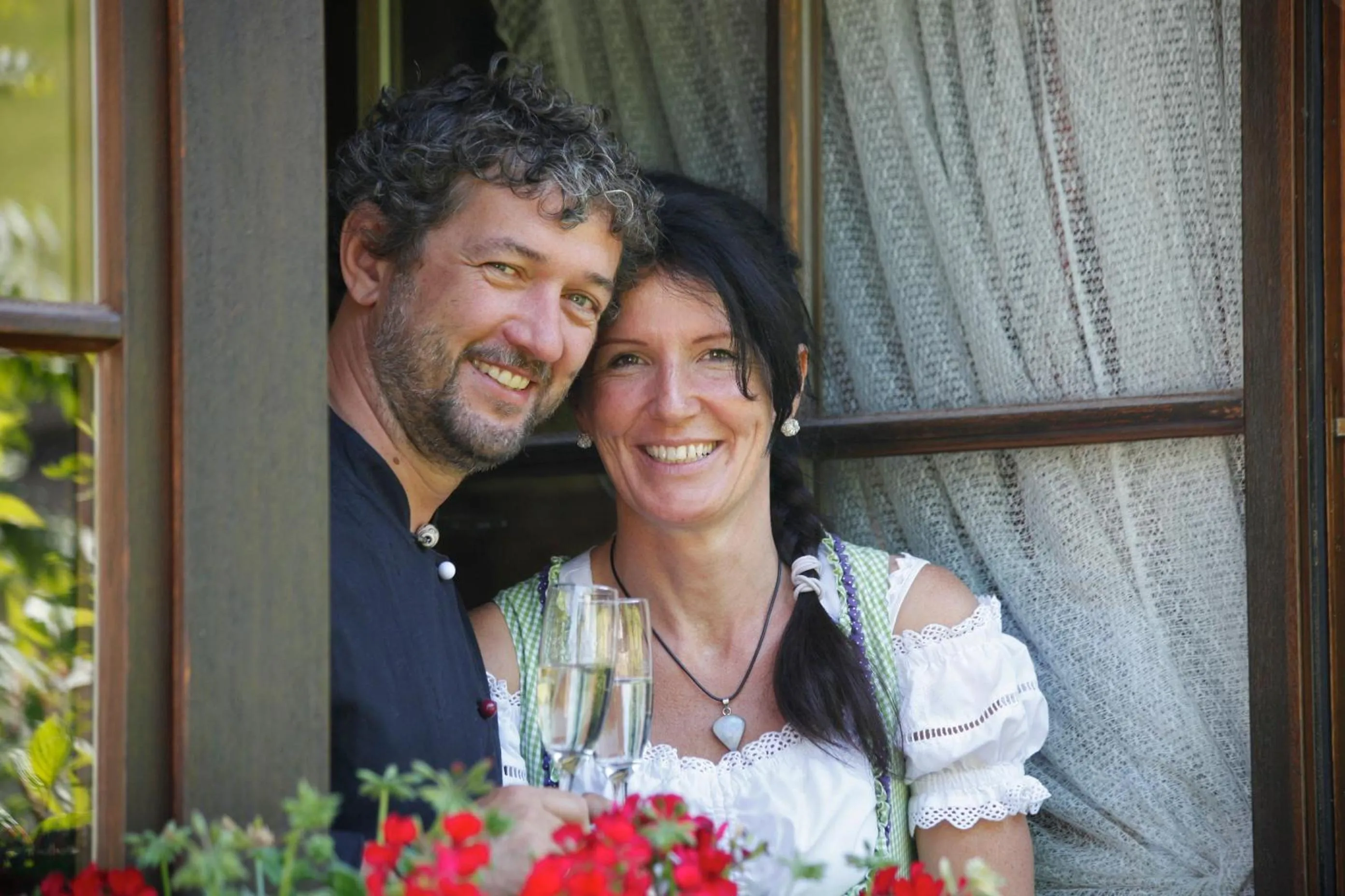 People in Hotel & Restaurant Grüner Baum - Die Grüne Oase Am Feldberg