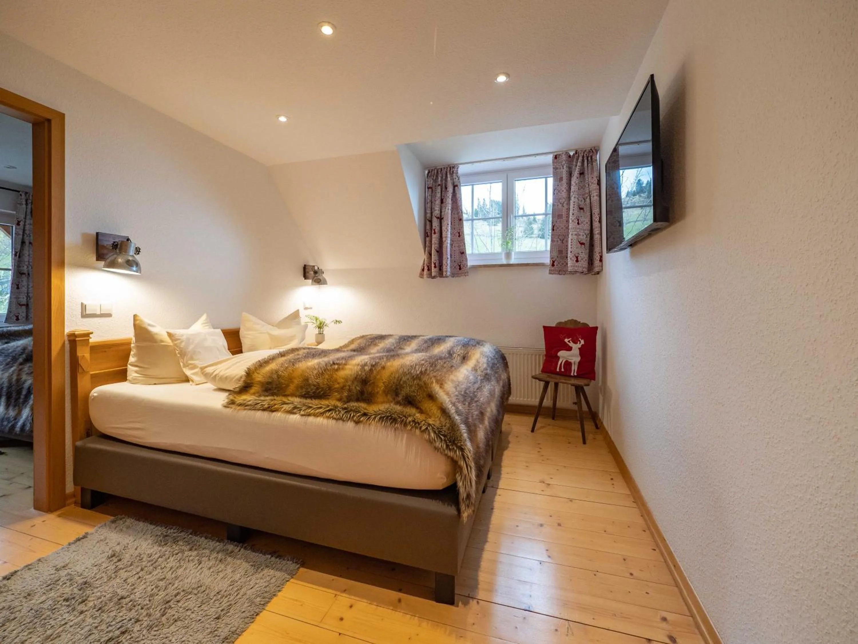 Bed in Hotel & Restaurant Grüner Baum - Die Grüne Oase Am Feldberg