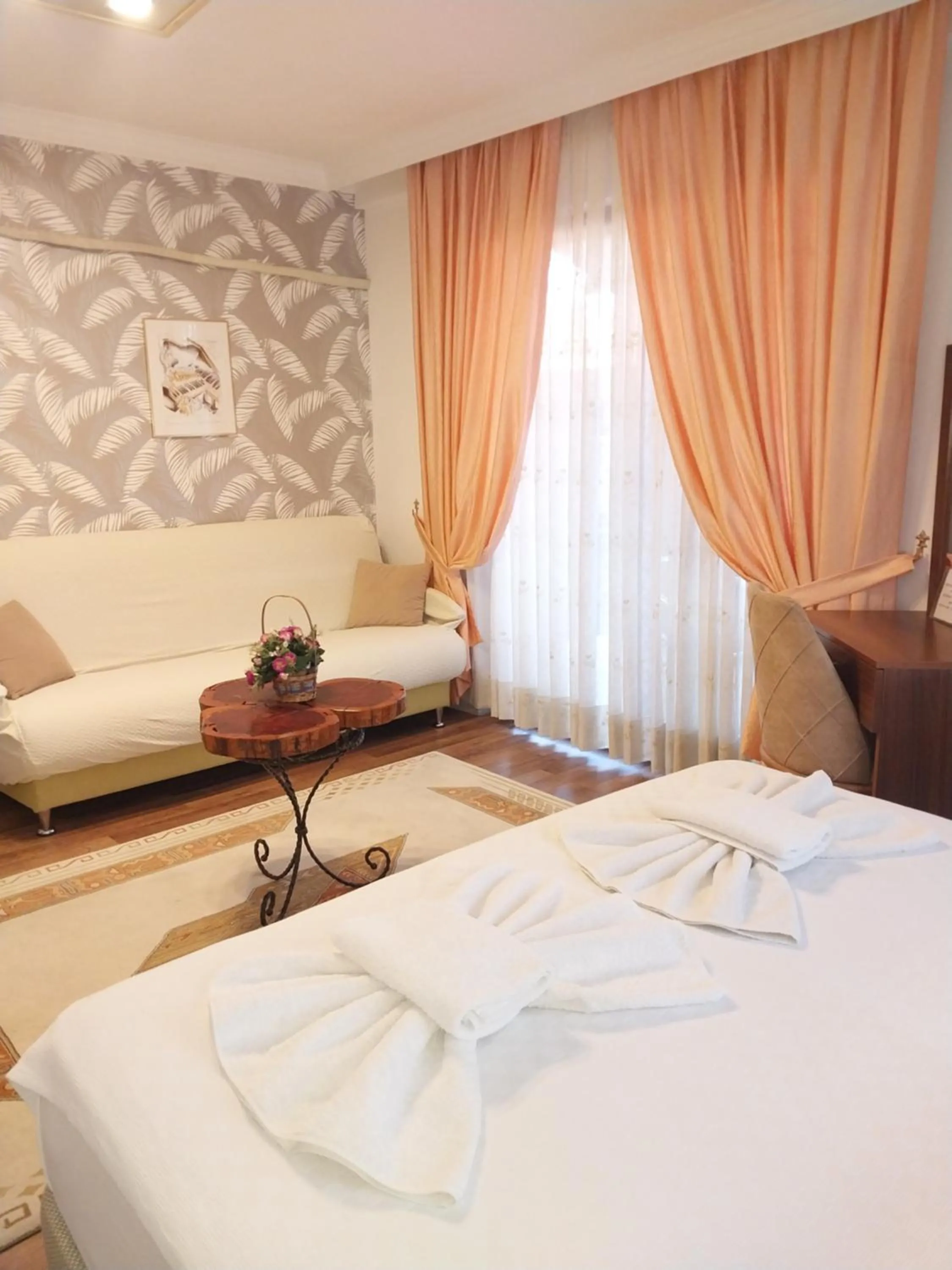 Photo of the whole room, Bed in Jasmin Apart Otel