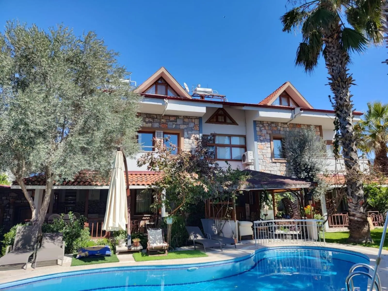 Property building in Jasmin Apart Otel
