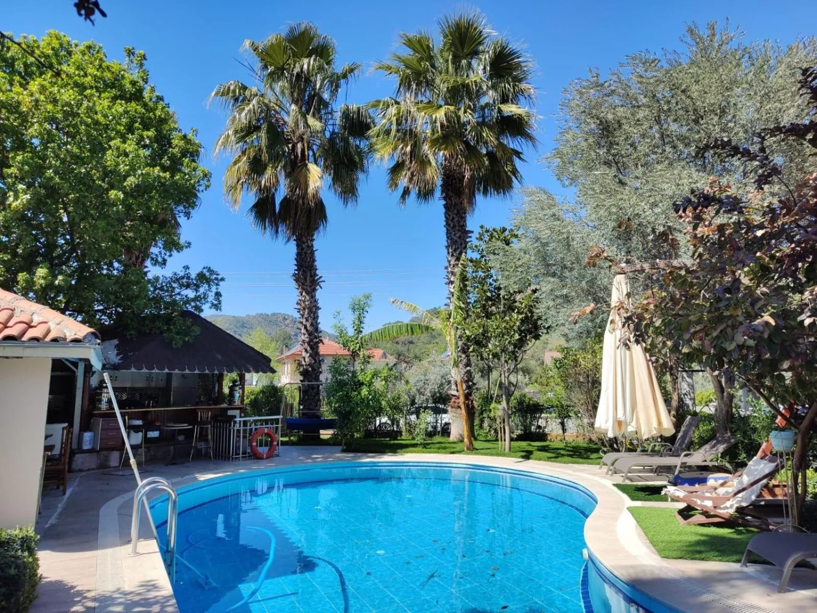 Pool view in Jasmin Apart Otel