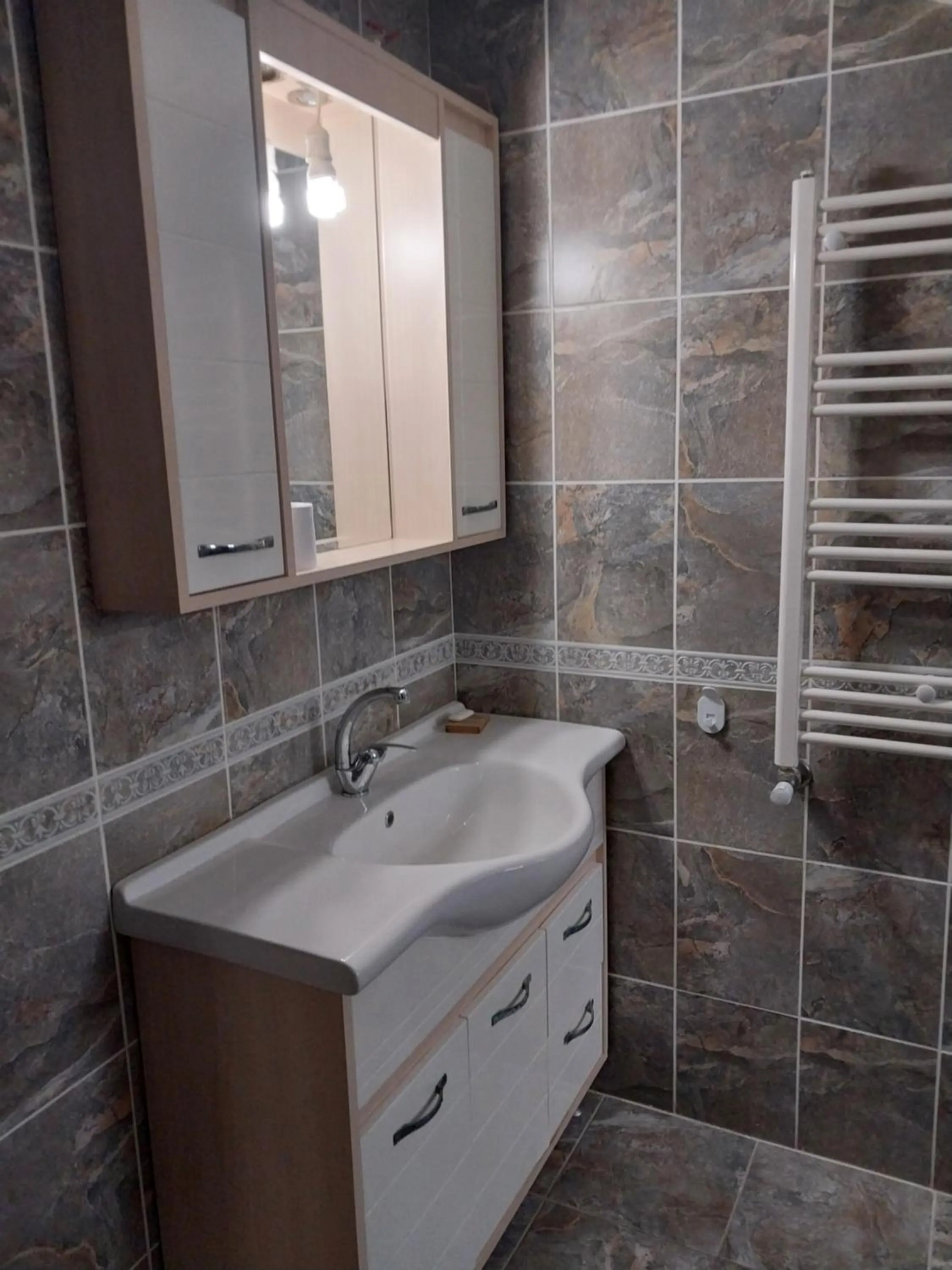 Bathroom in Jasmin Apart Otel