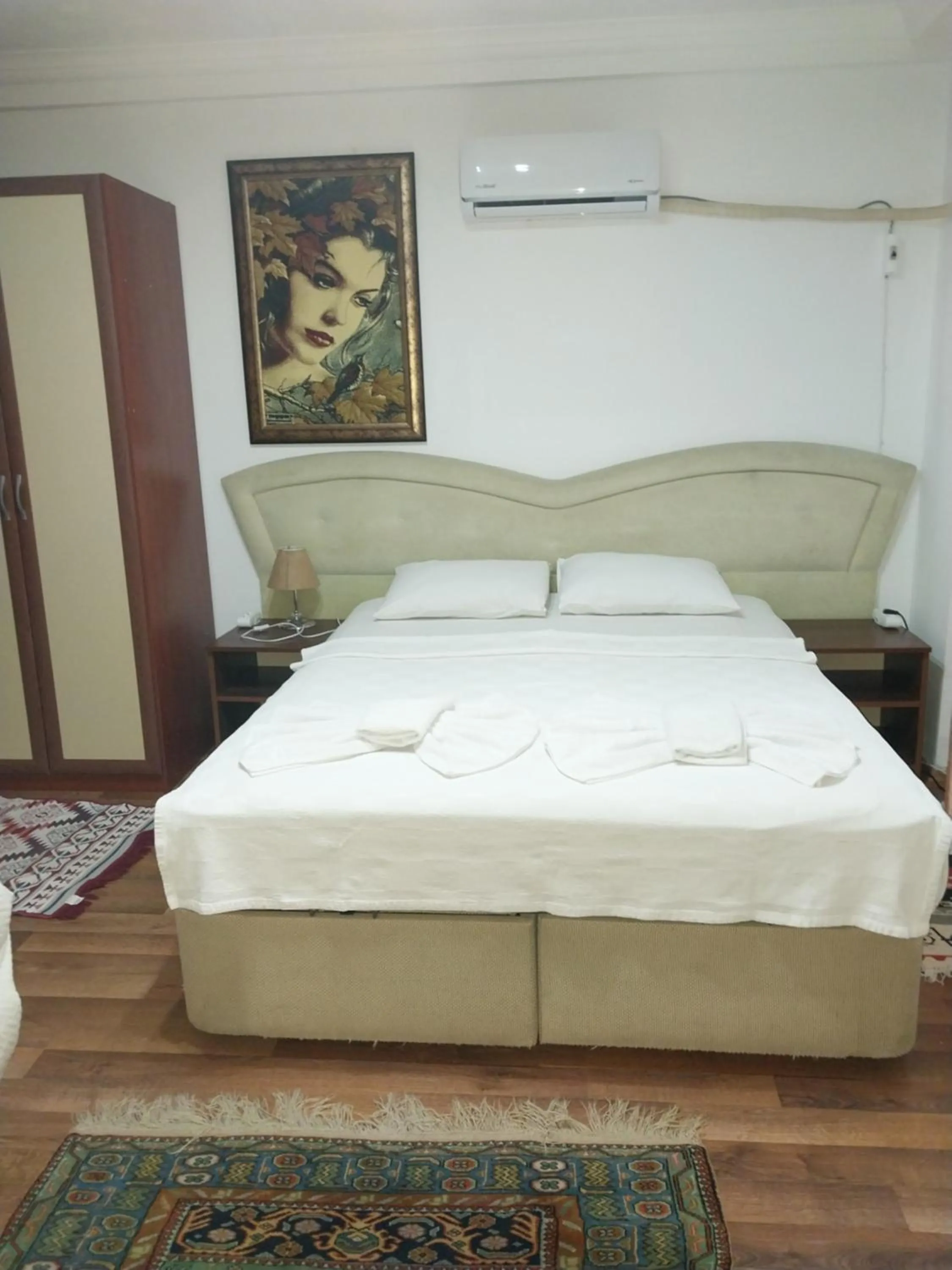 Photo of the whole room, Bed in Jasmin Apart Otel
