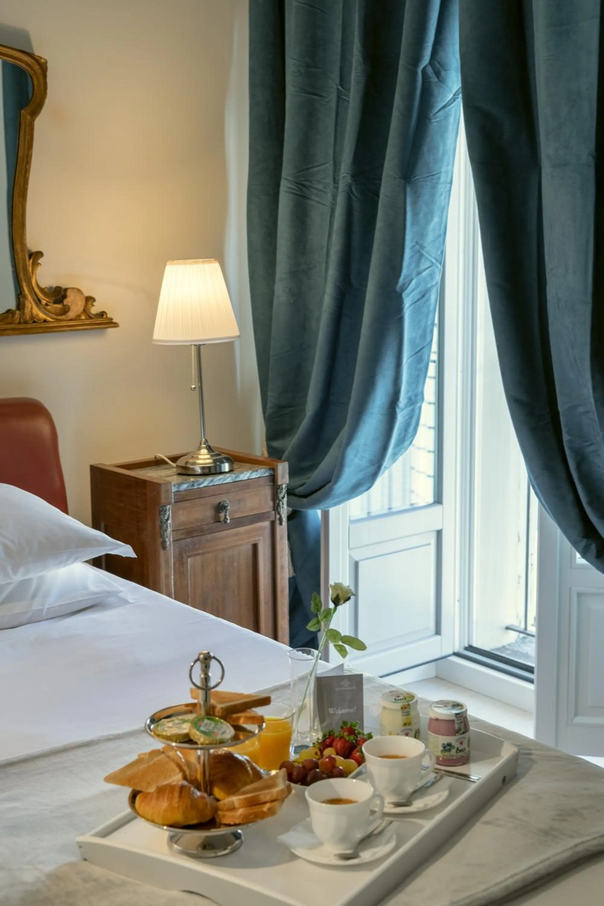 Bed in Corte Realdi Luxury Rooms Torino