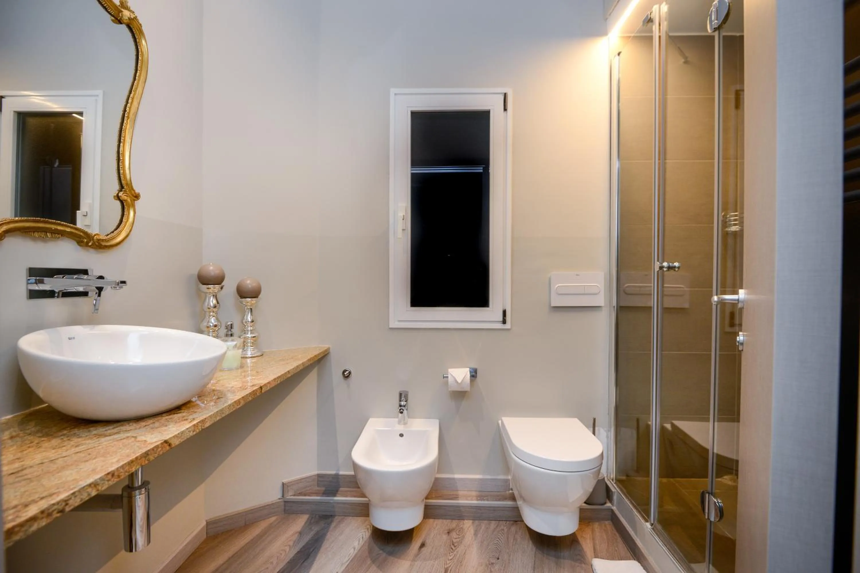 Bathroom in Il Genovino