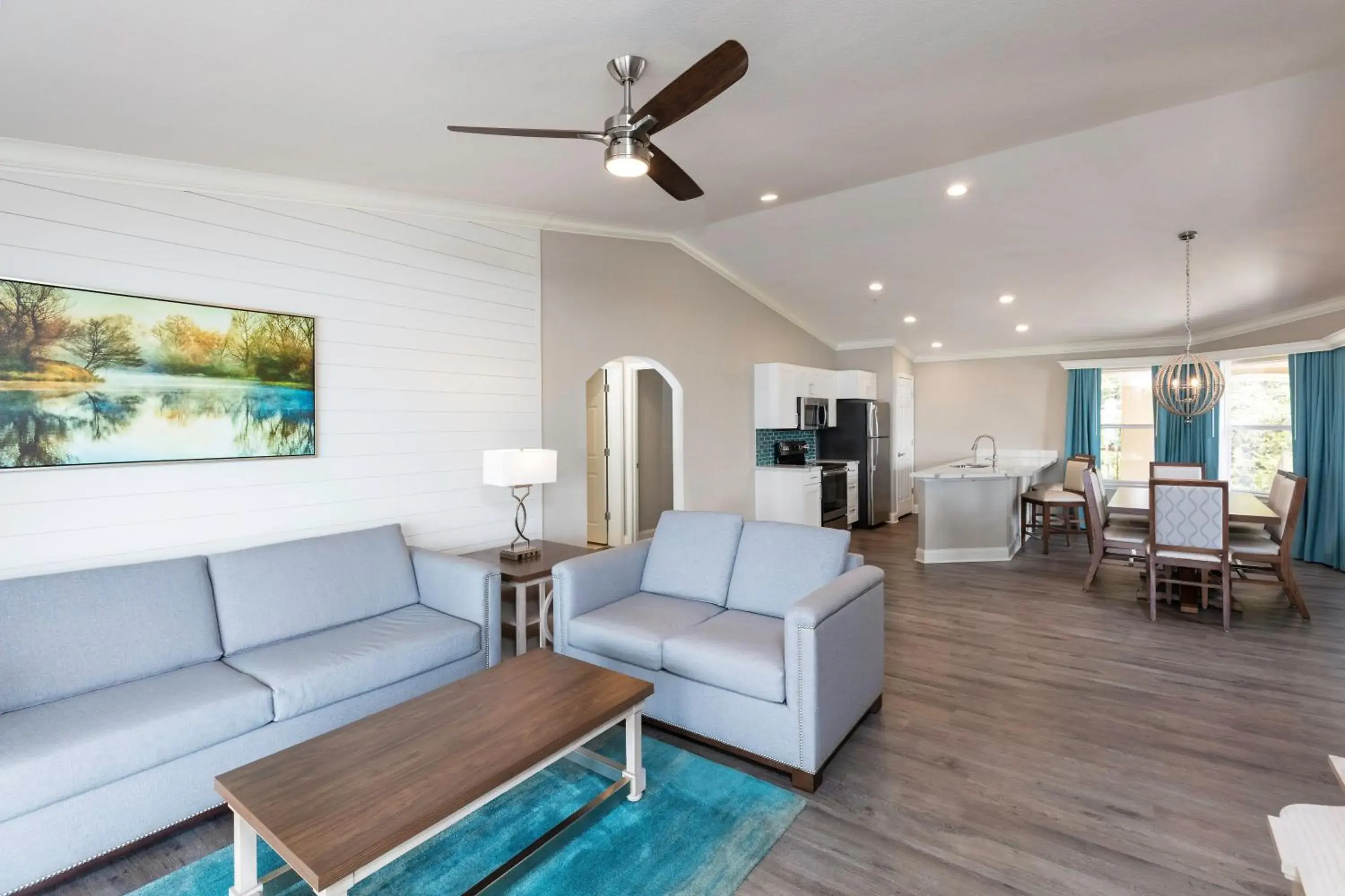 Living room in Westgate Branson Lakes Resort Living room in Westgate Branson Lakes Resort