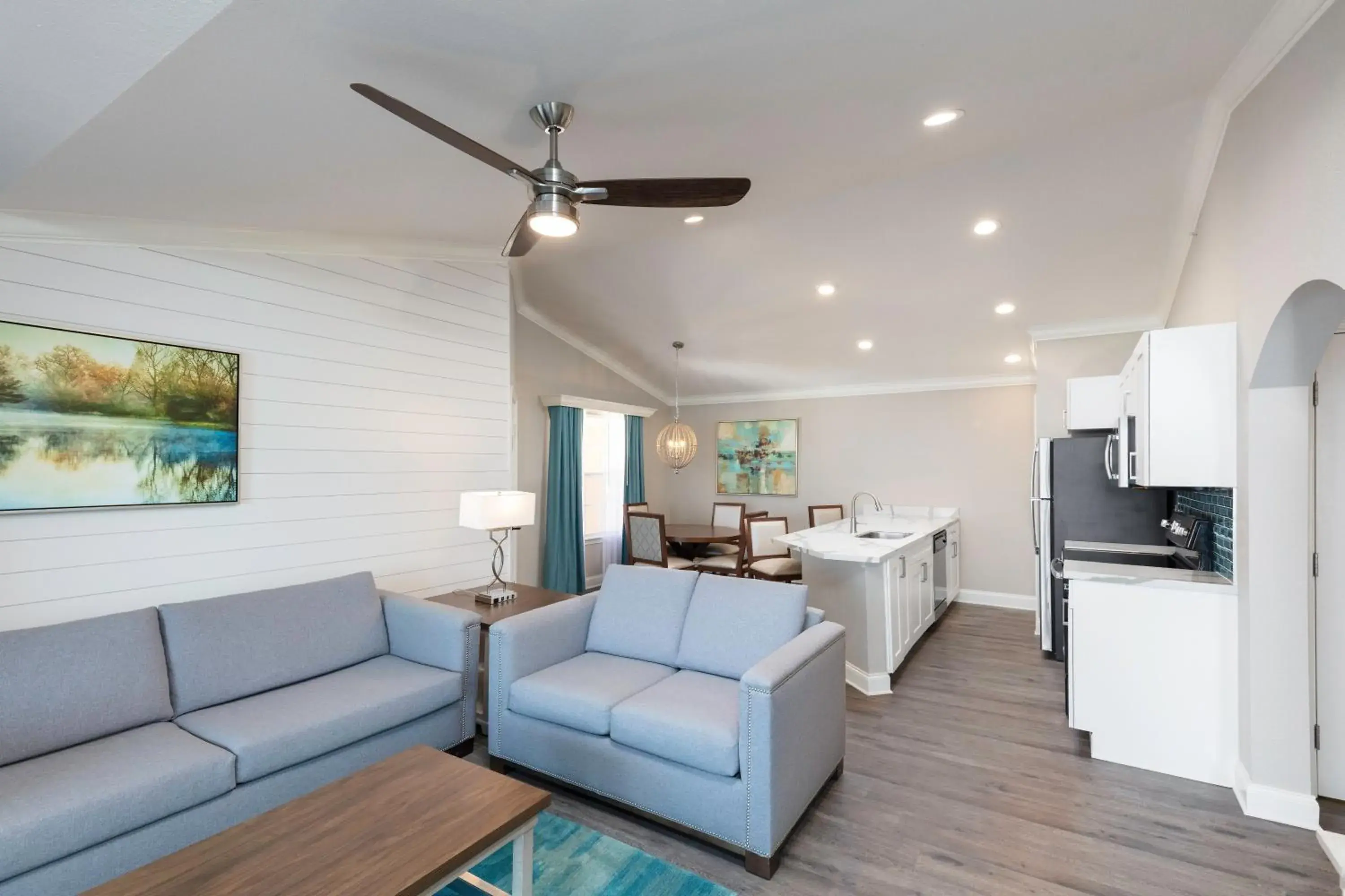 Deluxe Two-Bedroom Villa with Sofa Bed - Lake View in Westgate Branson Lakes Resort Deluxe Two-Bedroom Villa with Sofa Bed - Lake View in Westgate Branson Lakes Resort