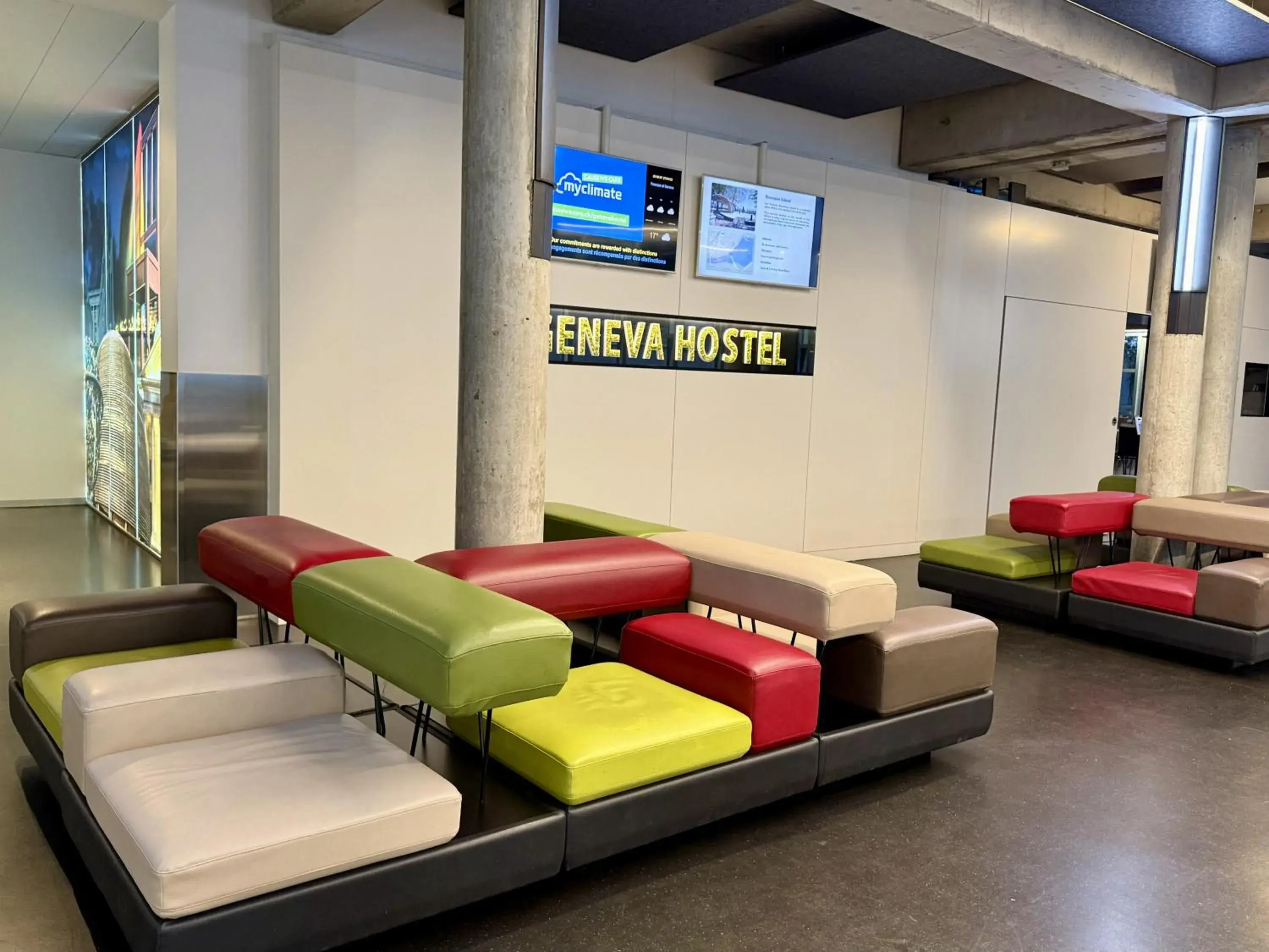 Lobby or reception in Geneva Hostel Lobby or reception in Geneva Hostel