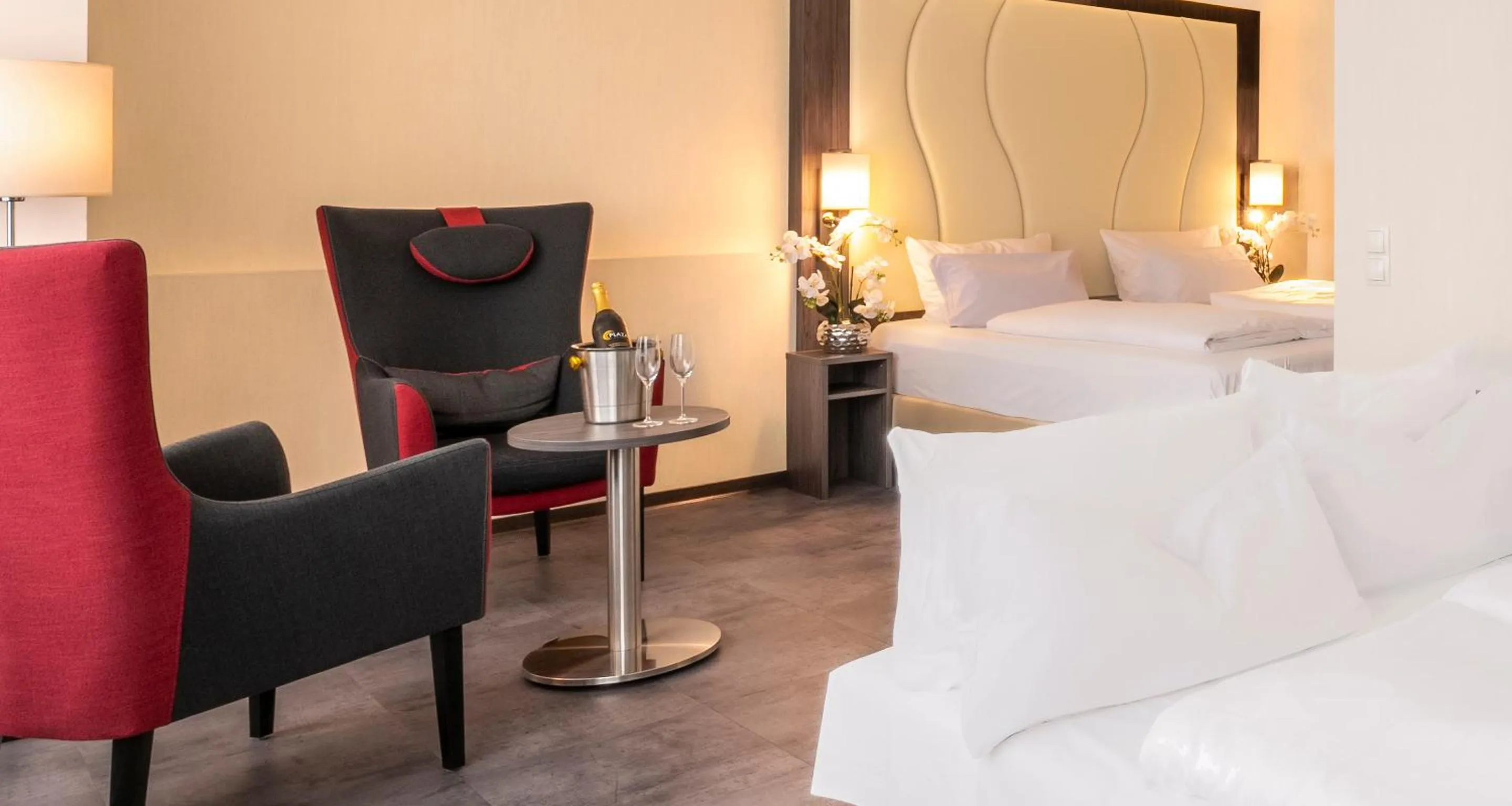 Photo of the whole room, Bed in Best Western Plaza Hotel Mannheim