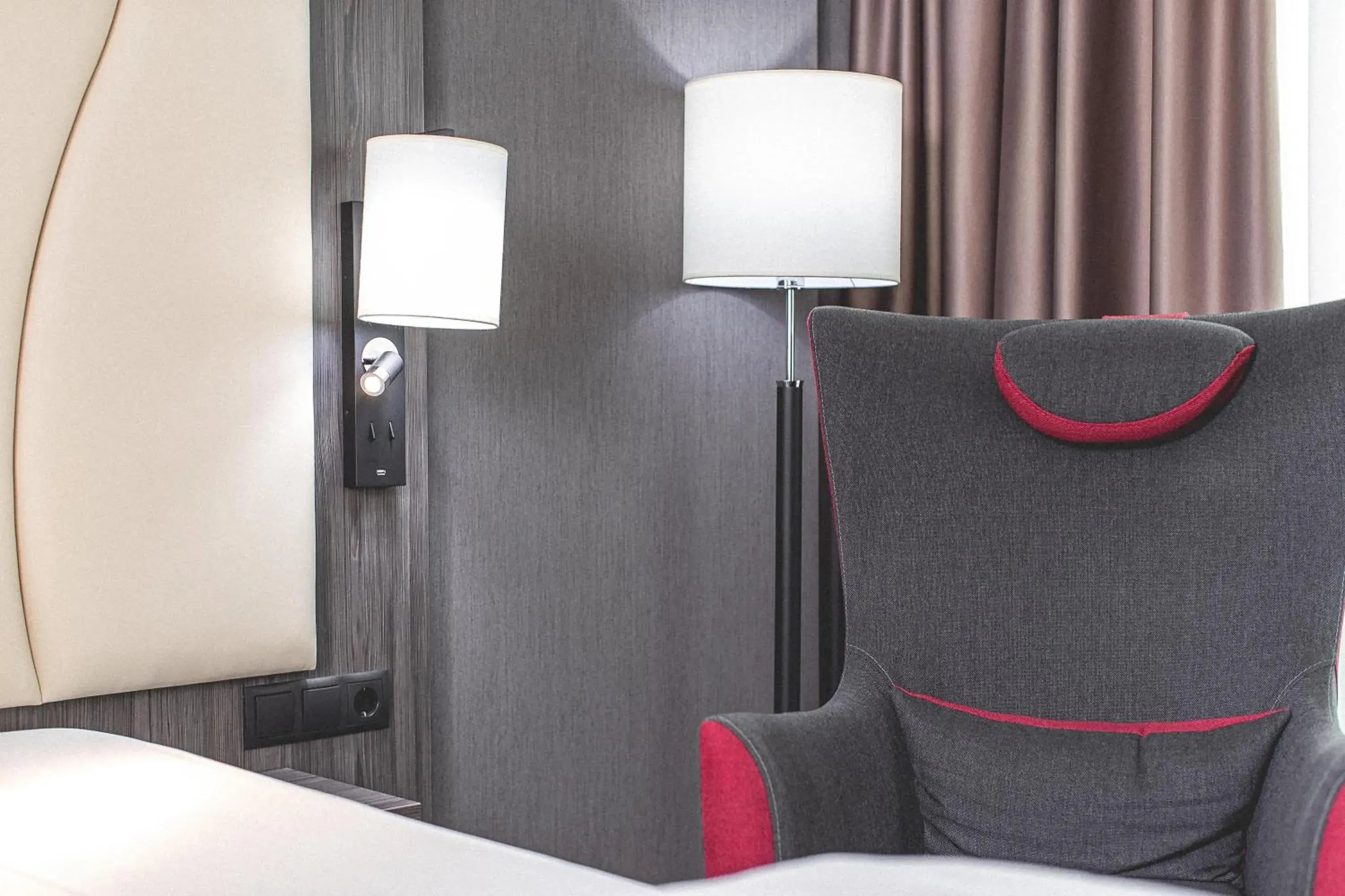 Bedroom, Bed in Best Western Plaza Hotel Mannheim Bedroom, Bed in Best Western Plaza Hotel Mannheim