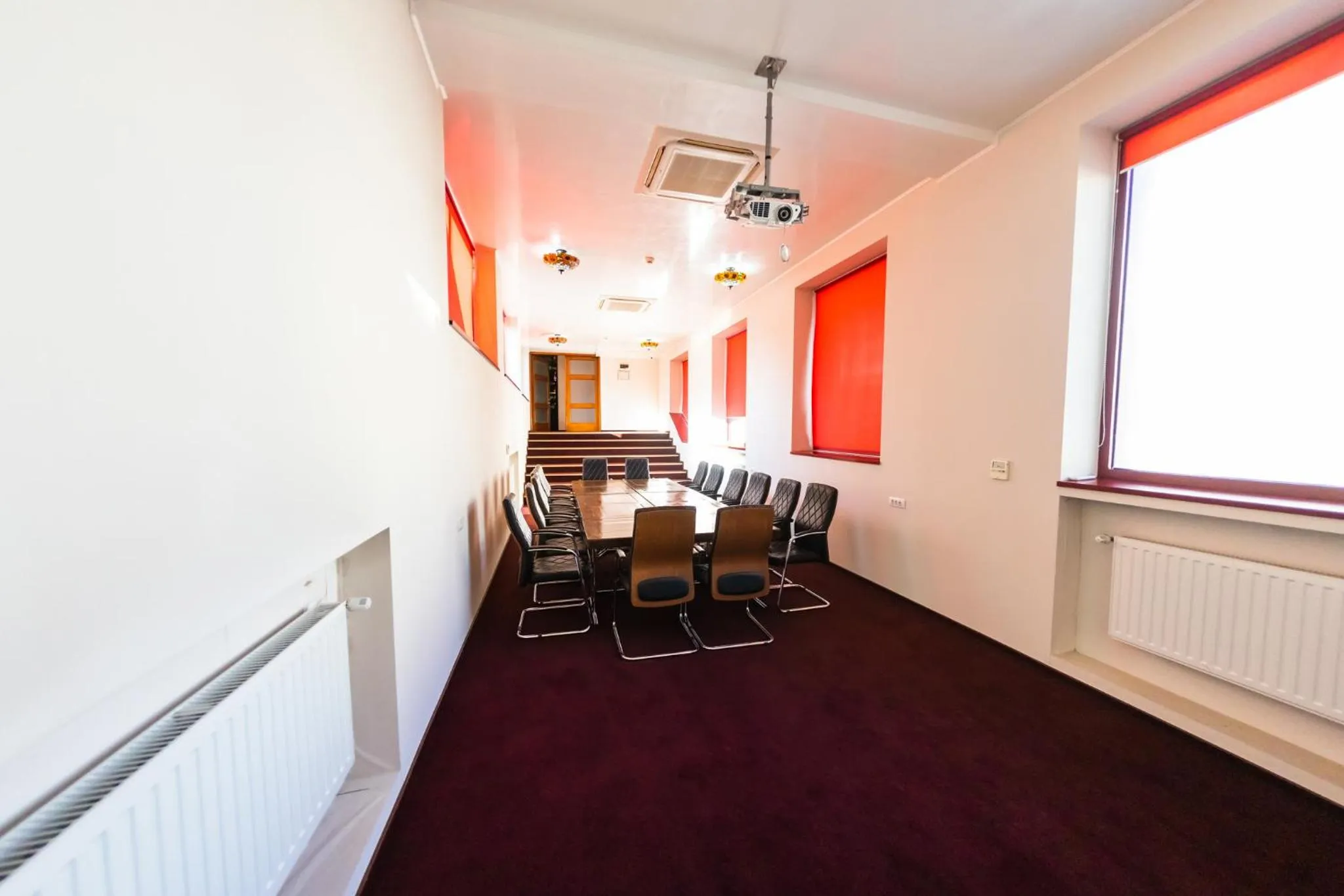 Property building in Daily Plaza Hotel