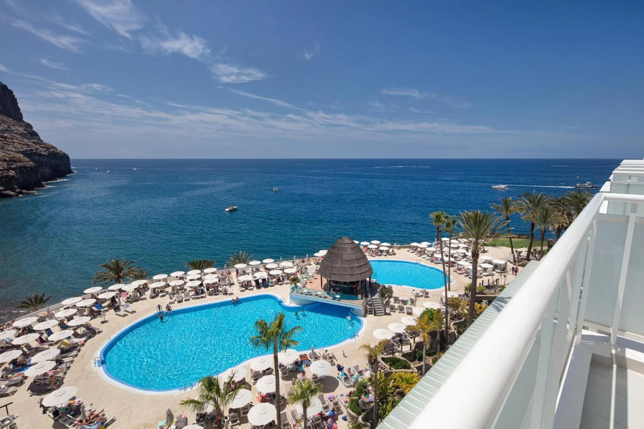 Photo of the whole room in Princess Taurito