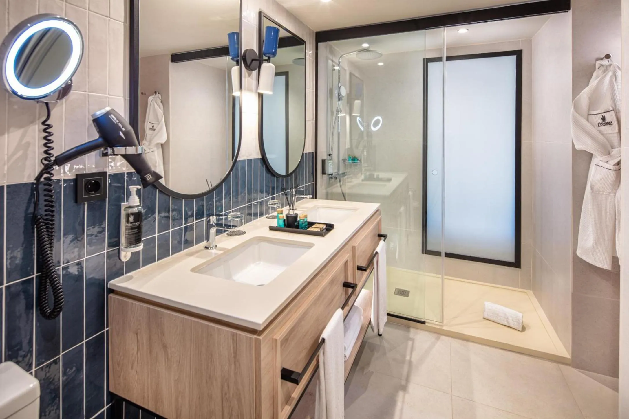 Bathroom in Princess Taurito