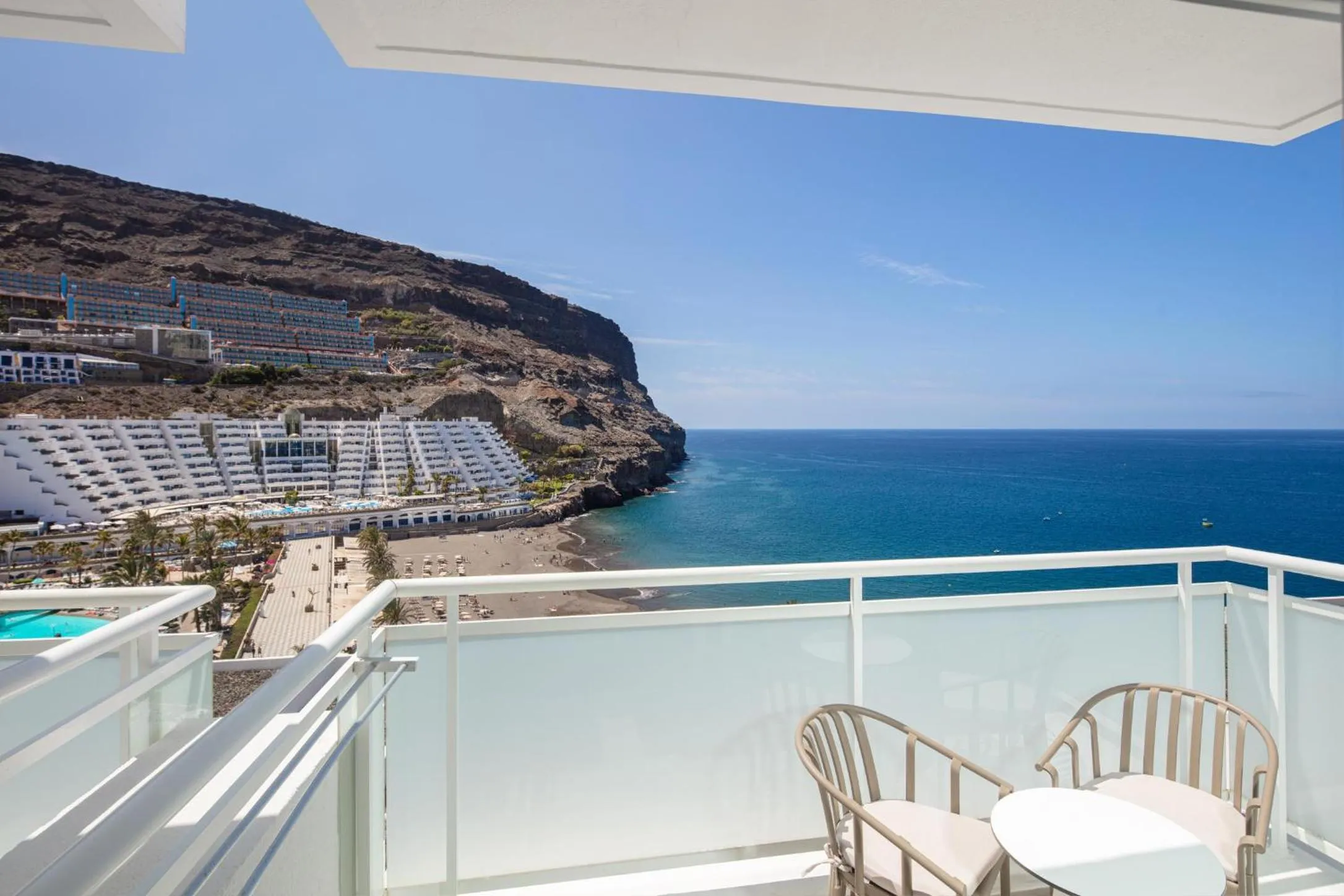 Photo of the whole room in Princess Taurito