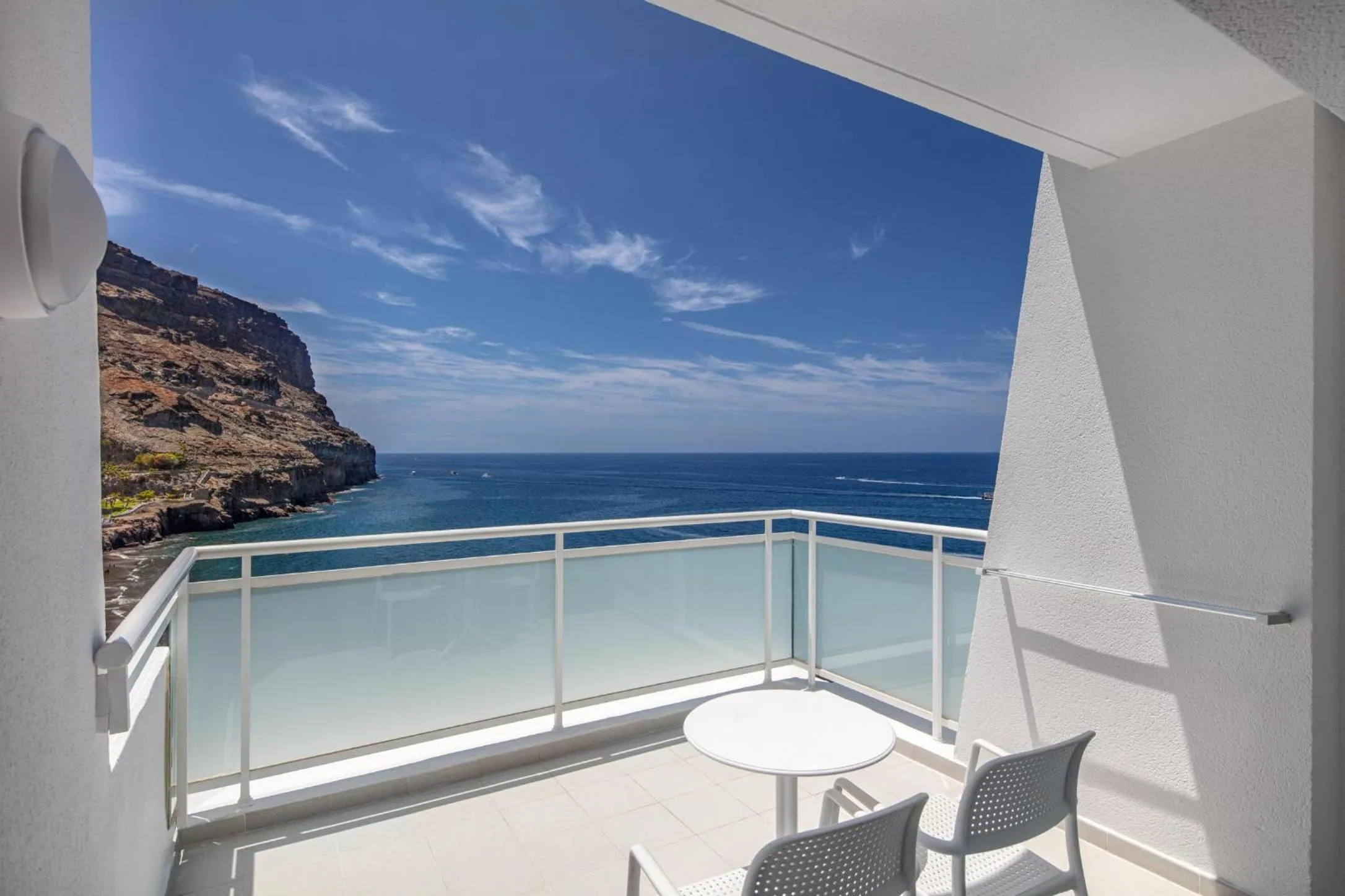 Photo of the whole room in Princess Taurito