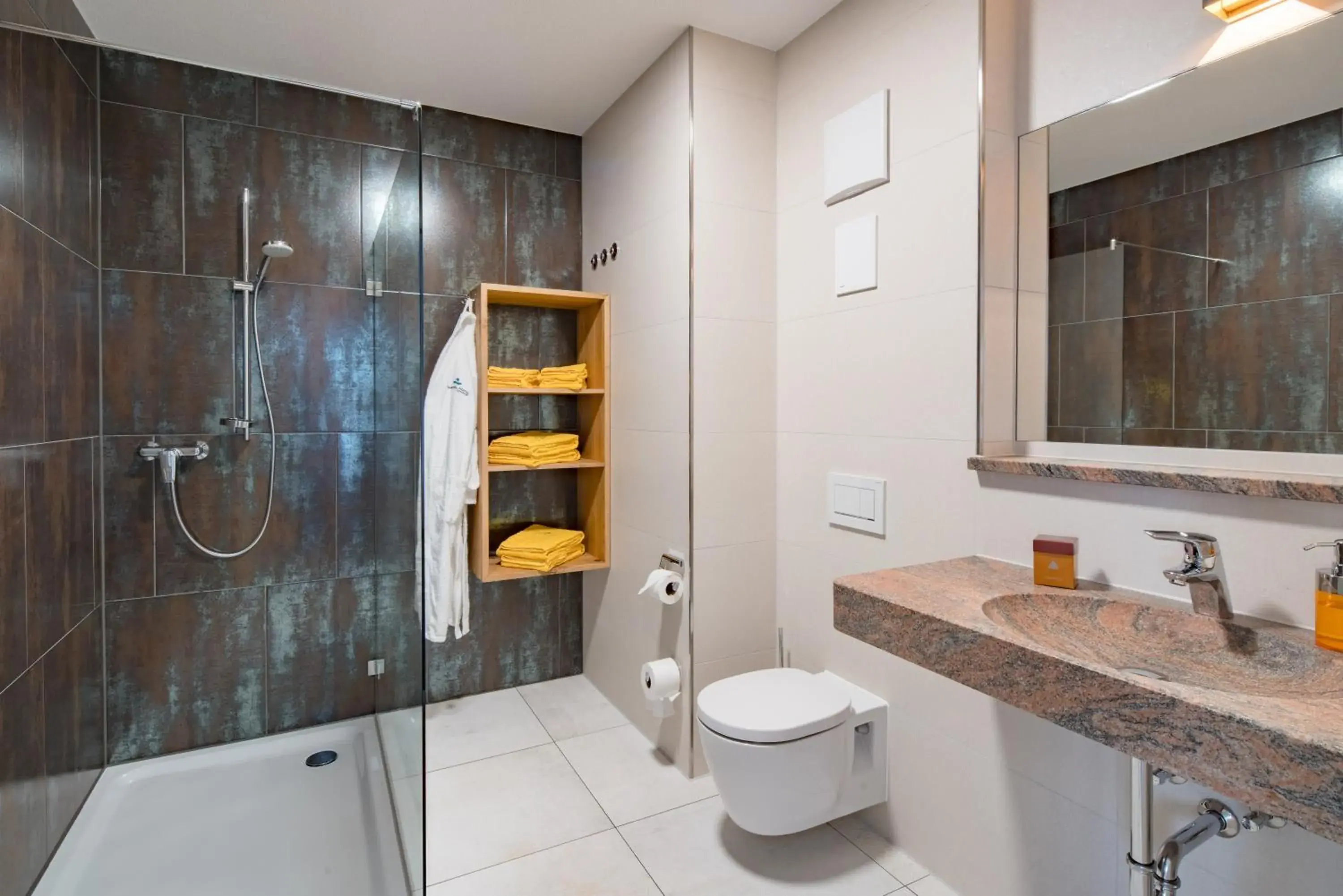 Deluxe Double Room - single occupancy in Thermalhotel Aulendorf Deluxe Double Room - single occupancy in Thermalhotel Aulendorf