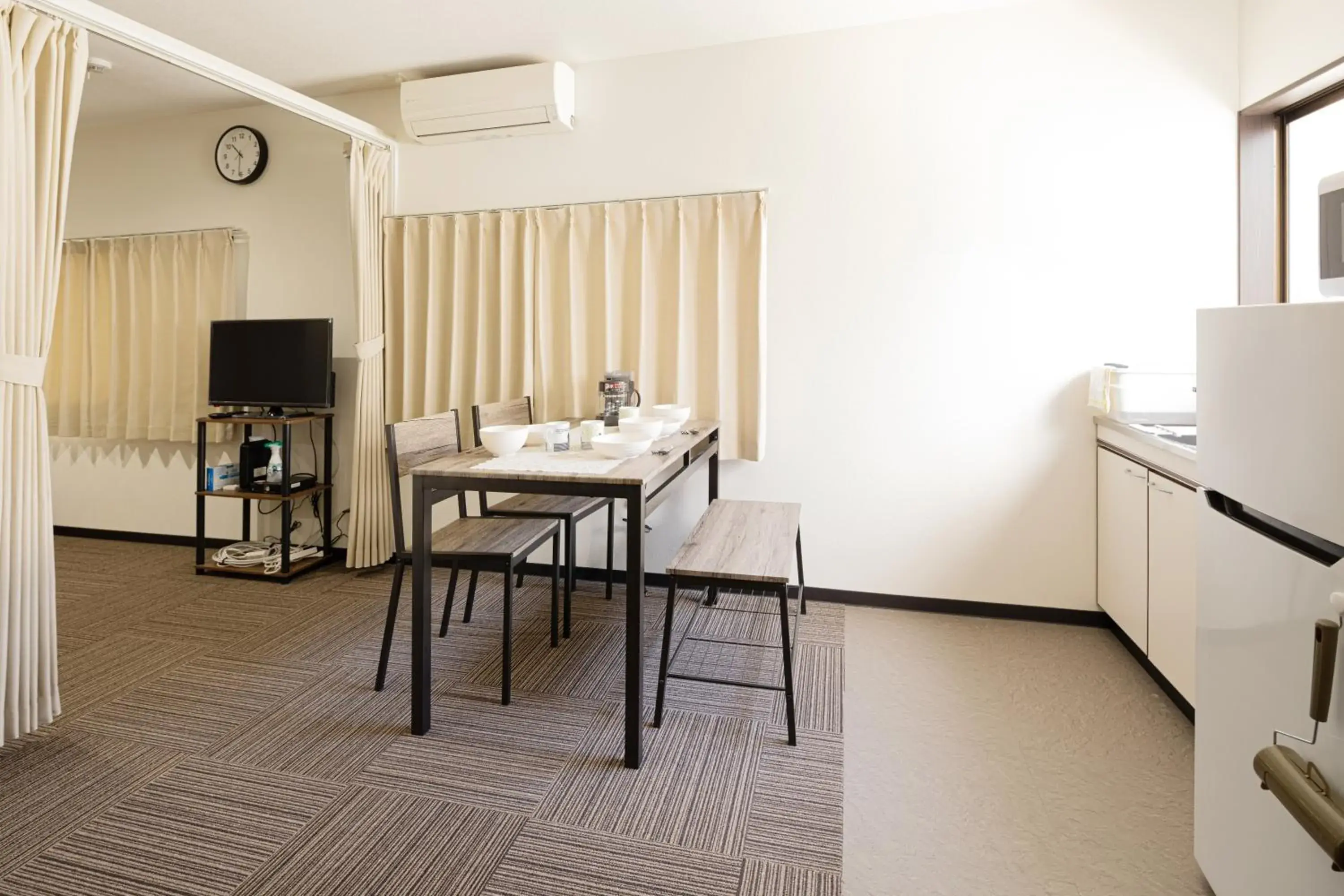 Standard Family Room - No Cleaning for Consecutive Night Stays in Guest House Shine Bright Standard Family Room - No Cleaning for Consecutive Night Stays in Guest House Shine Bright