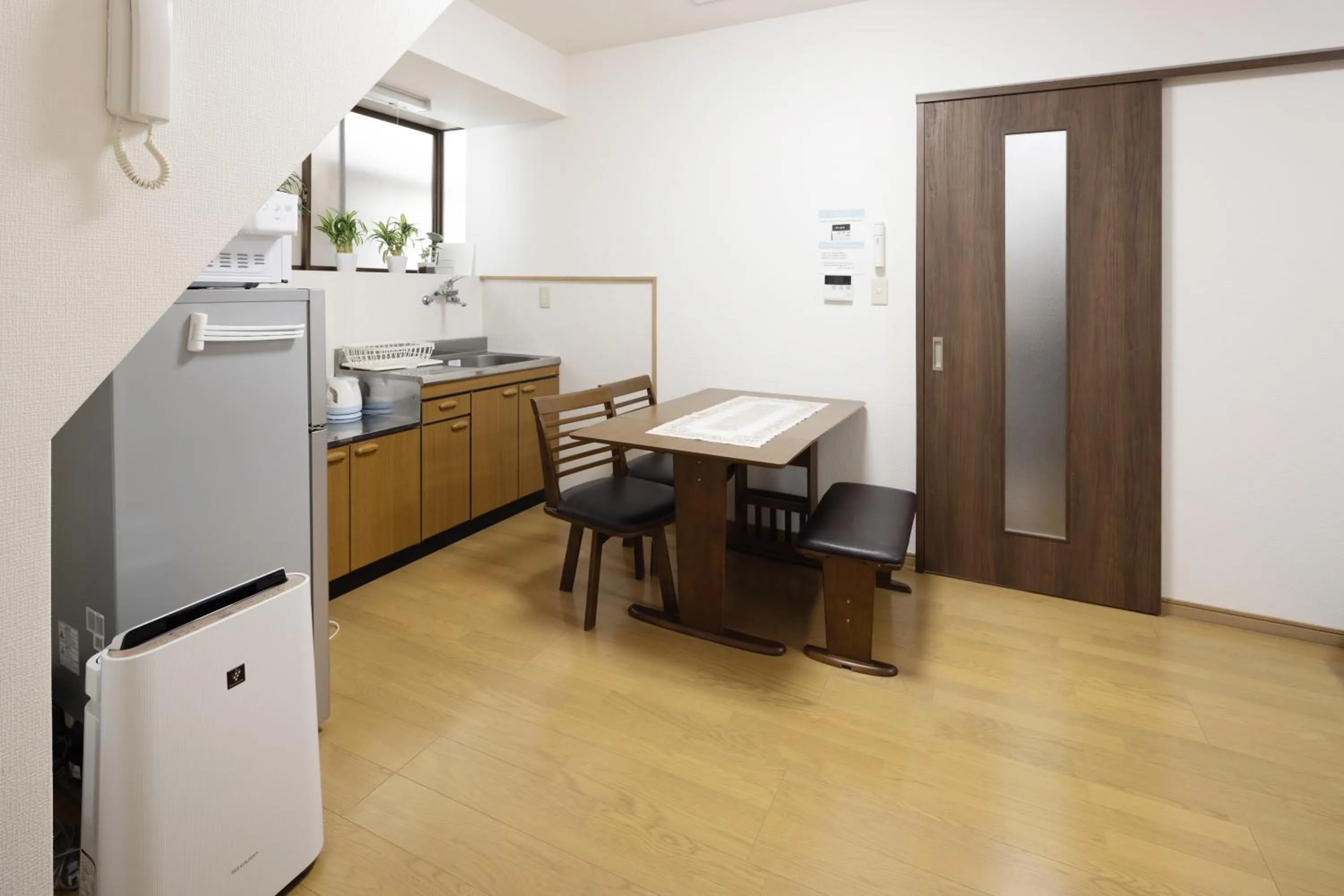 Kitchen or kitchenette in Guest House Shine Bright