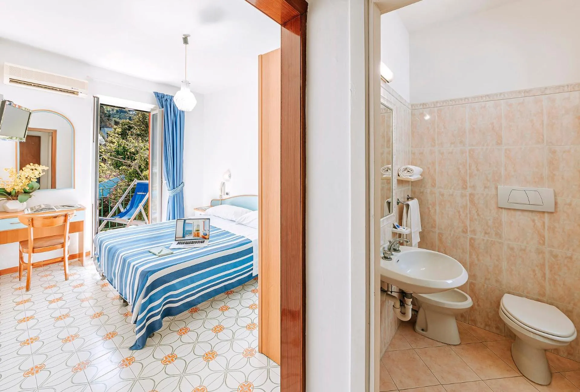 Bedroom, Bed in Hotel Bagnitiello