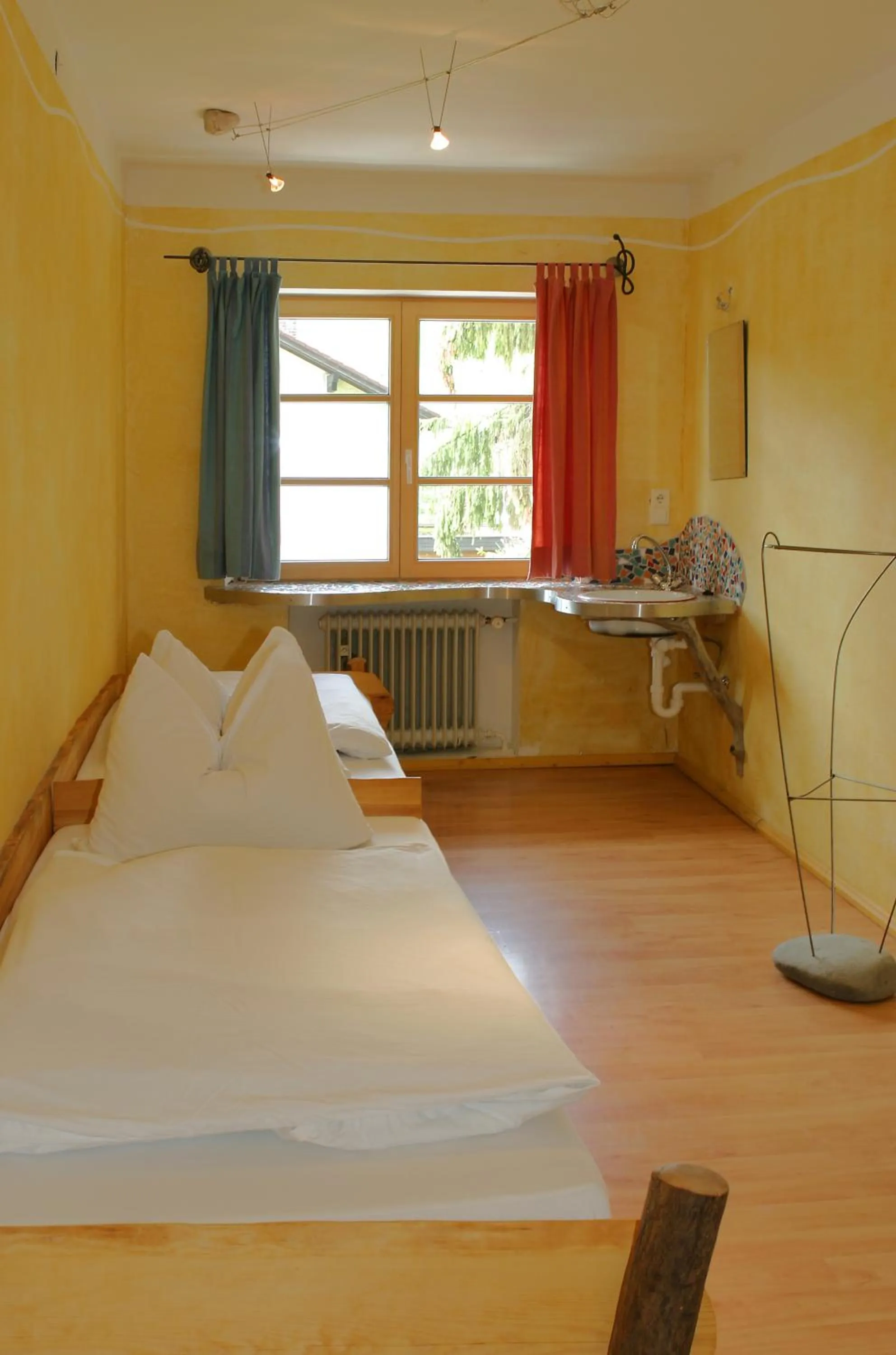 Bed in Schiff Bihlerdorf - Hostel