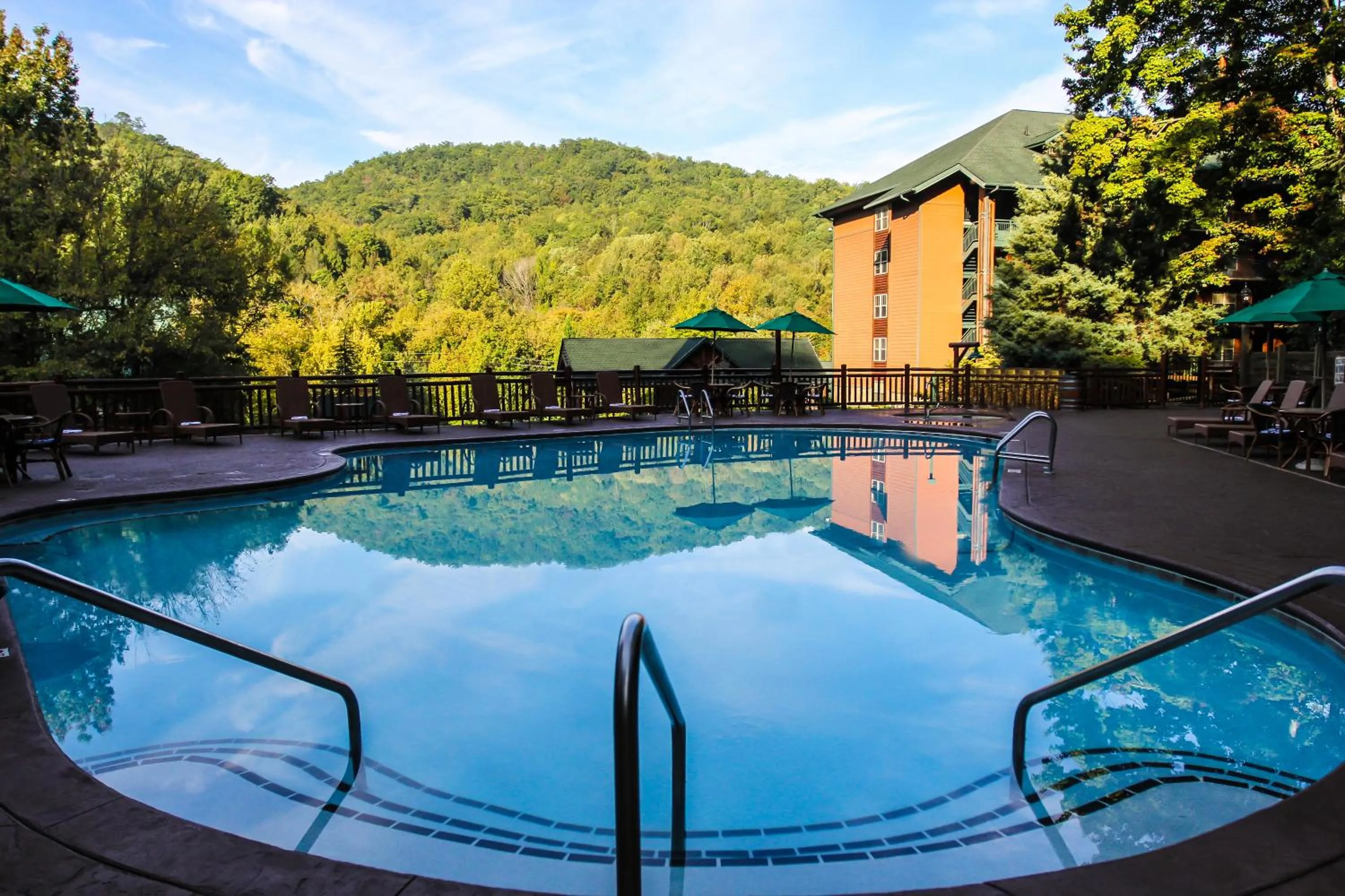 Swimming pool in Westgate Smoky Mountain Resort & Spa