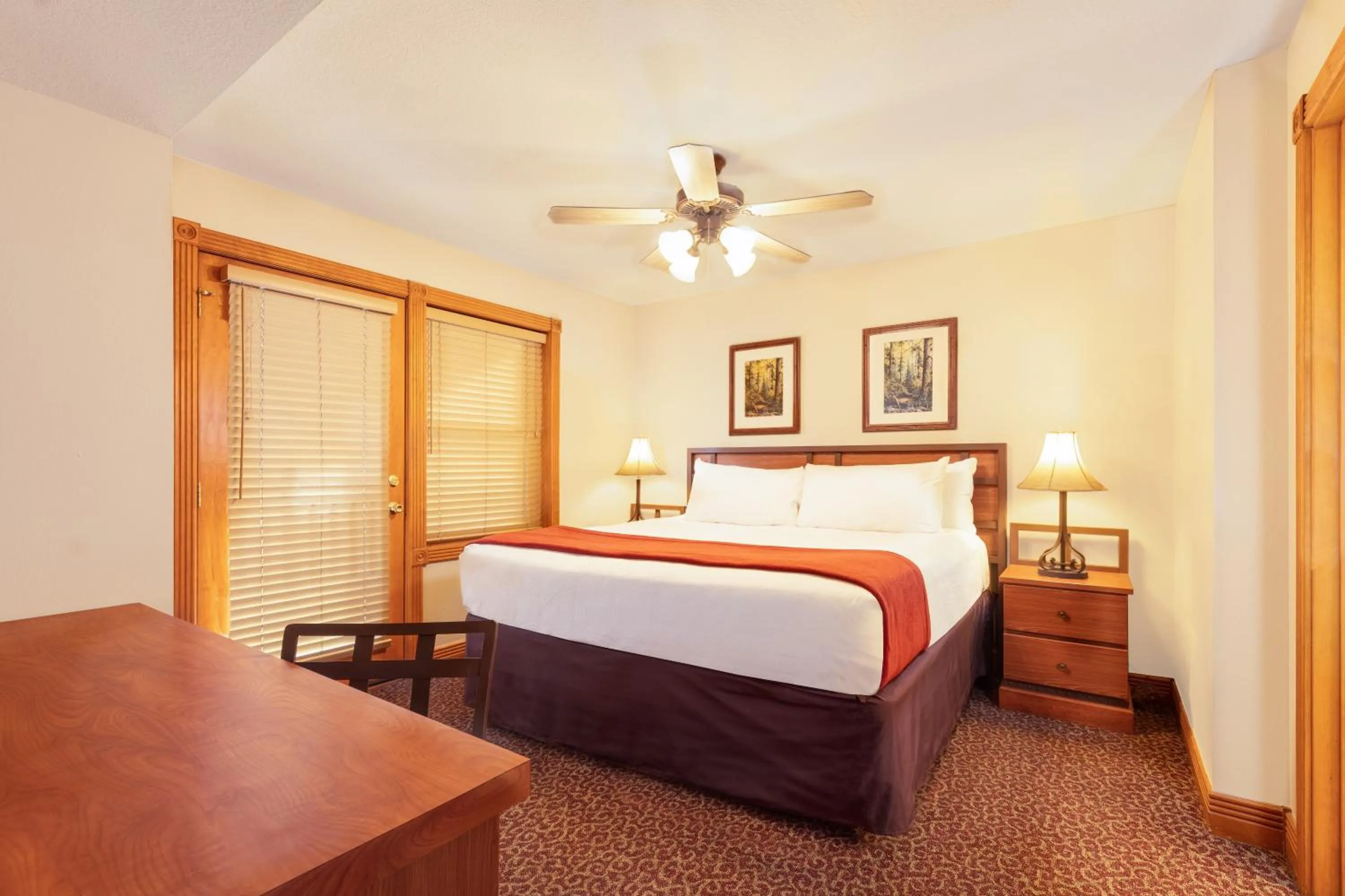 Bed in Westgate Smoky Mountain Resort & Spa