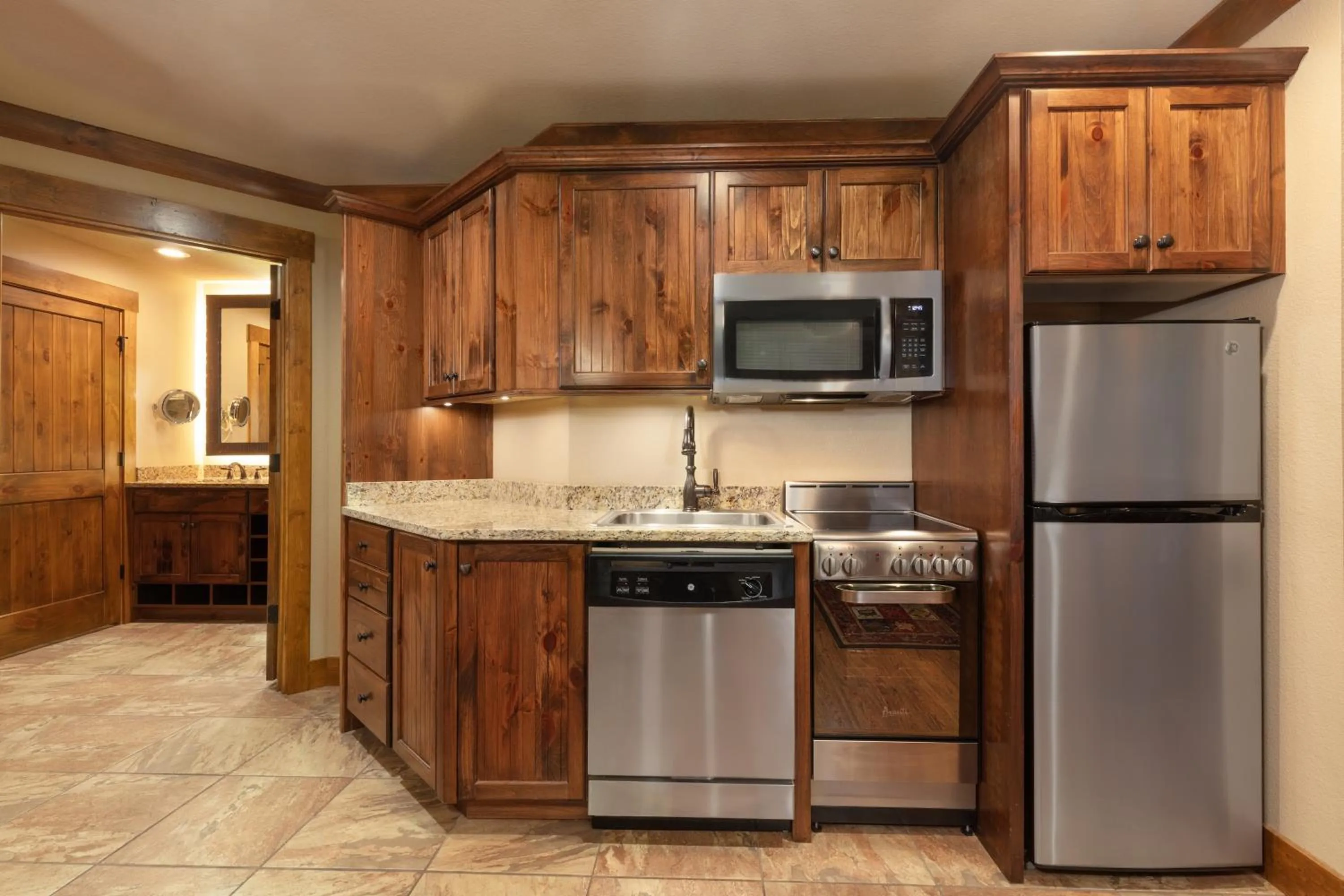 Kitchen or kitchenette in Westgate Smoky Mountain Resort & Spa