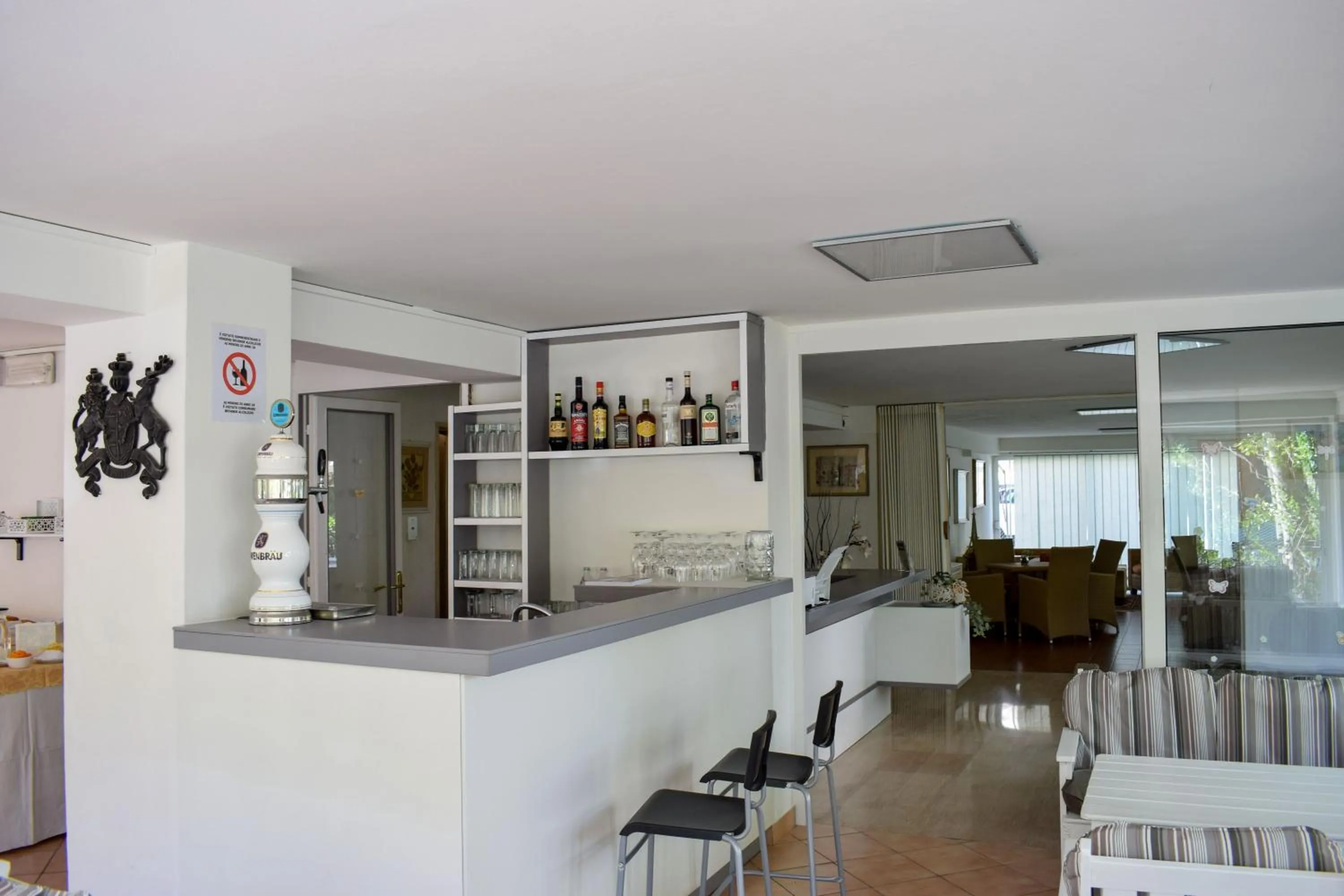 Hotel Ville De Paris