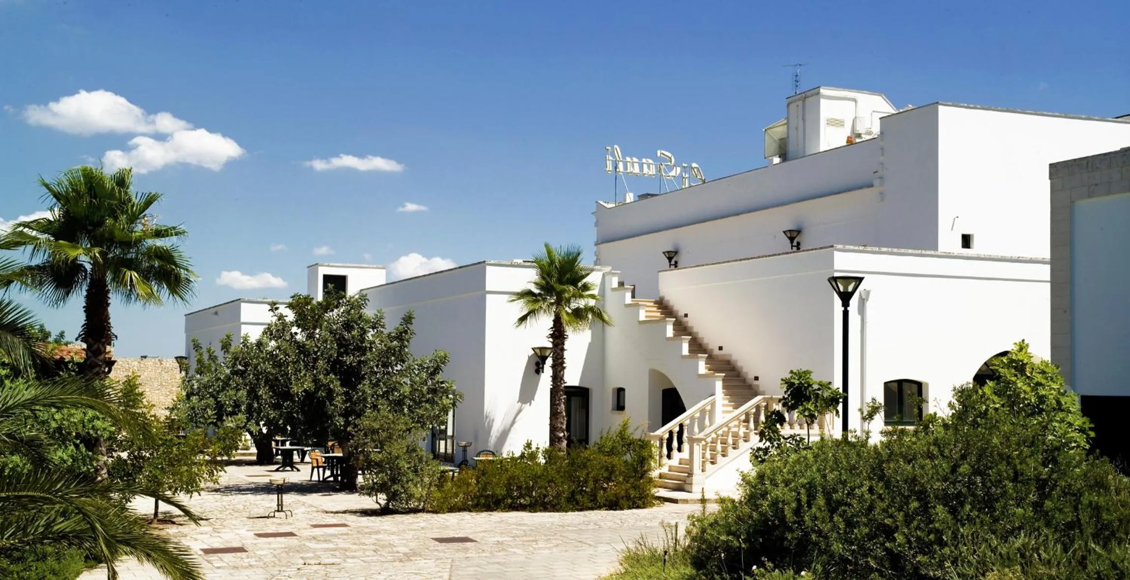 Property building in Antica Masseria Li Sauli
