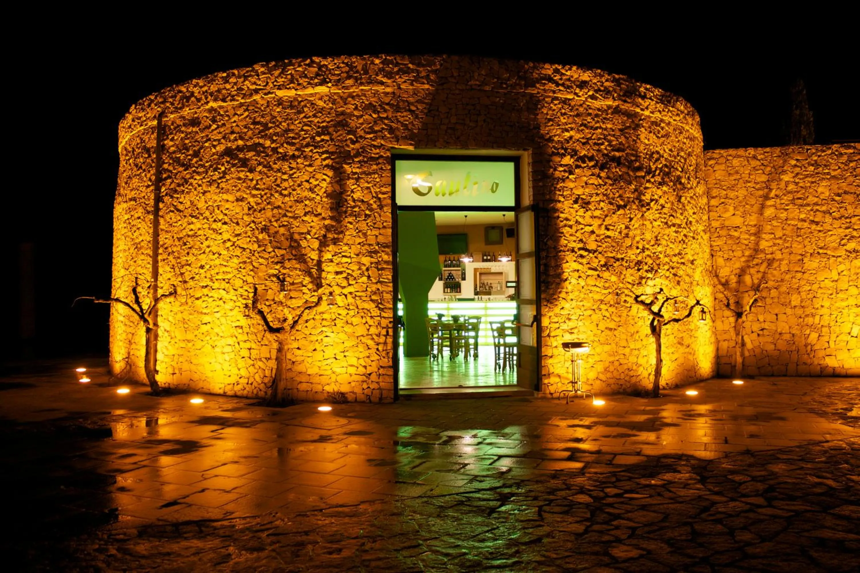 Restaurant/places to eat in Antica Masseria Li Sauli