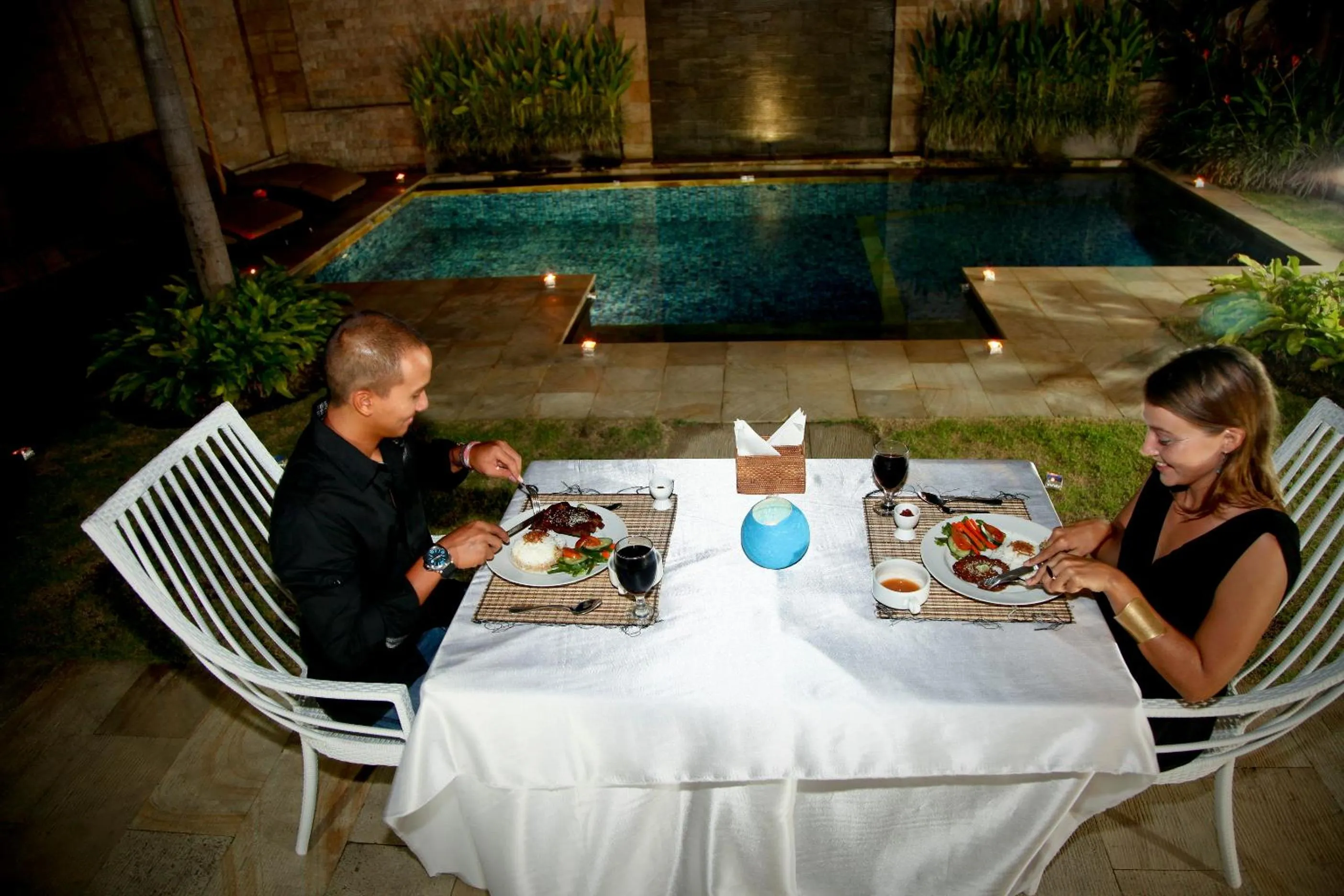 Guests in Askara Villa