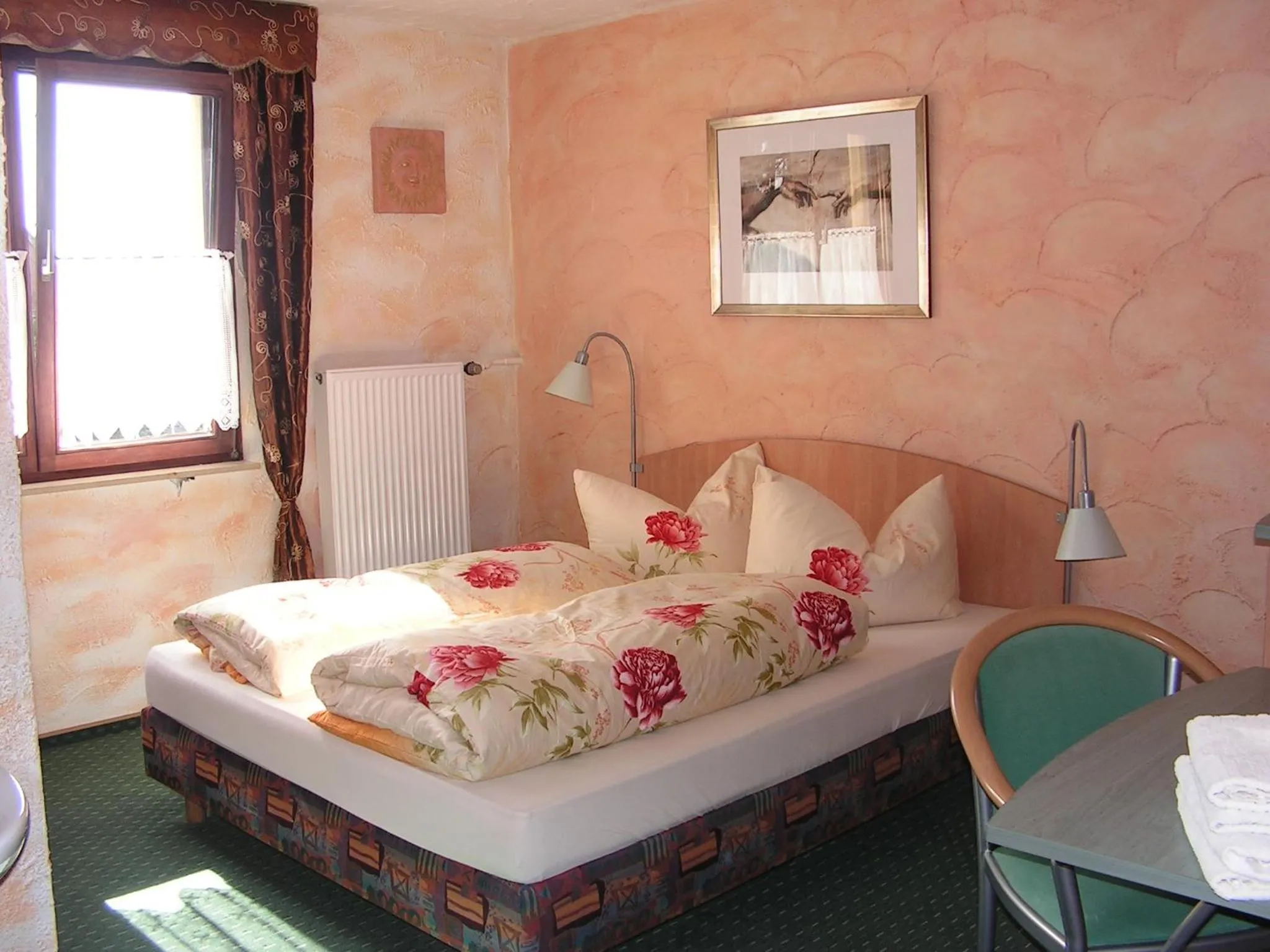 Decorative detail, Bed in Hotel Sternen