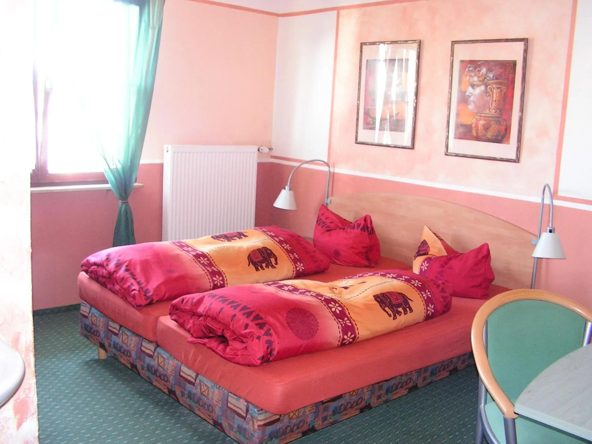 Decorative detail, Bed in Hotel Sternen