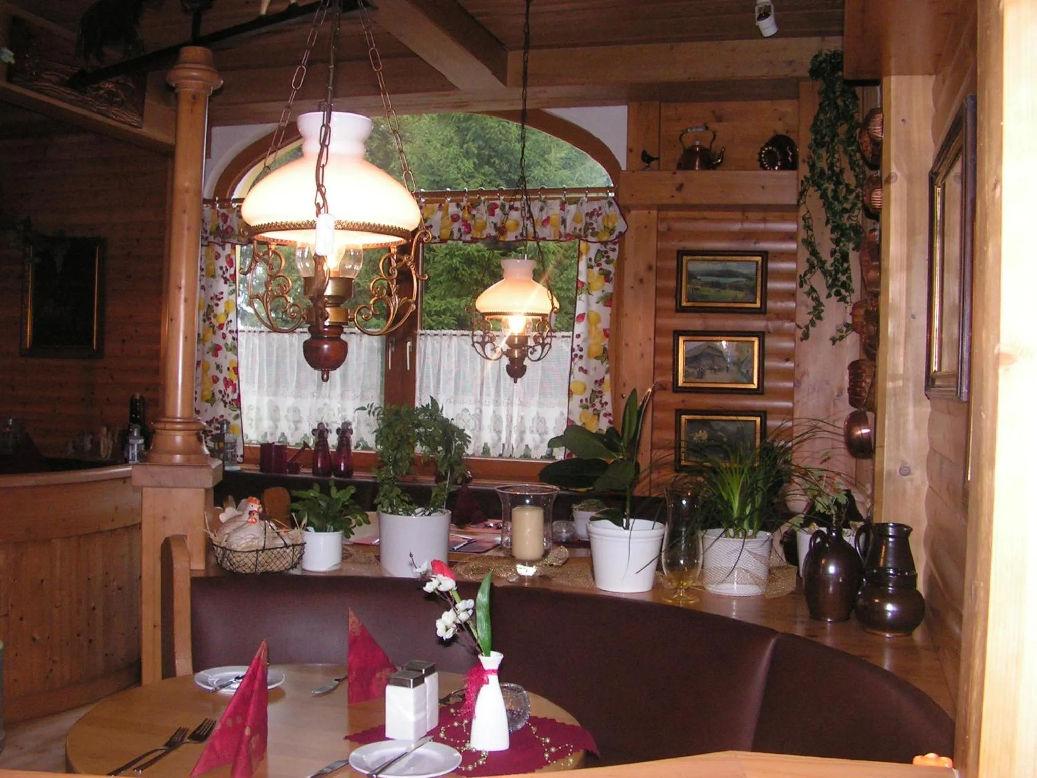 Restaurant/places to eat in Hotel Sternen