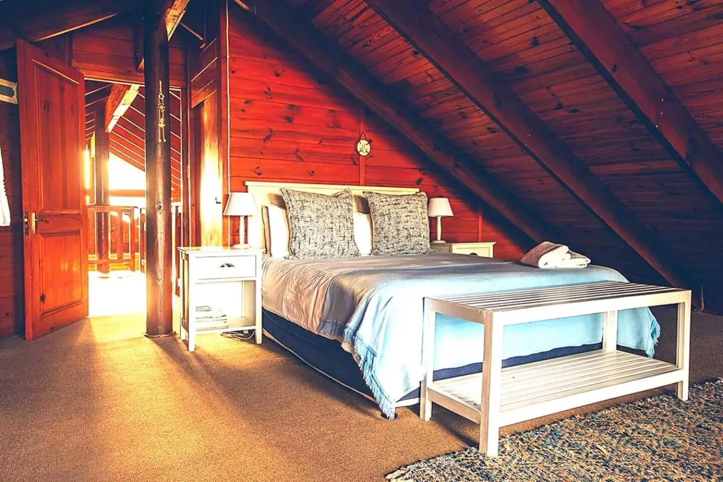 Deluxe Room in Oyster Creek Lodge Deluxe Room in Oyster Creek Lodge