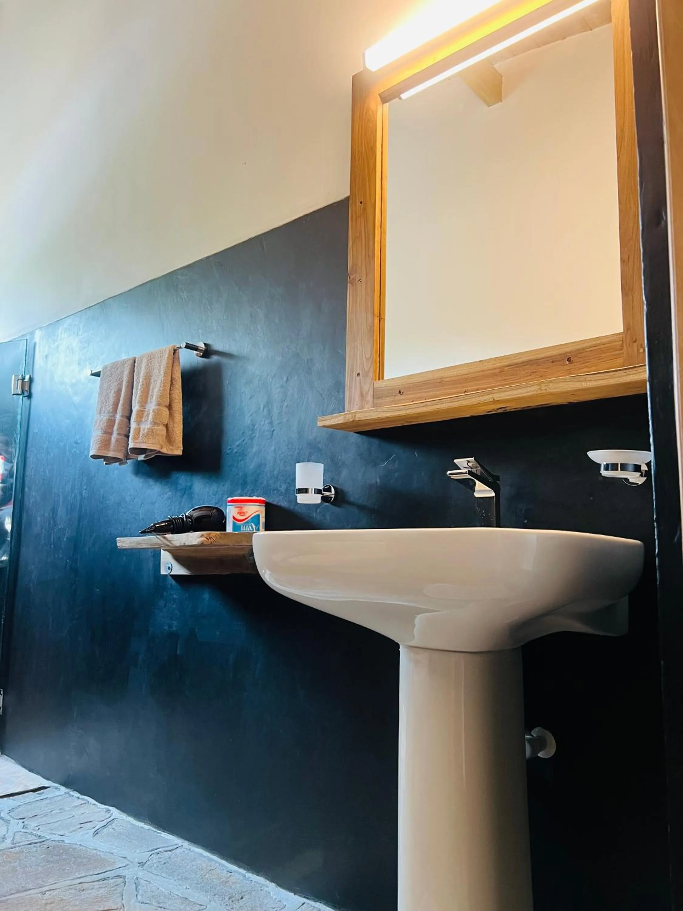 Bathroom in il Frangipane