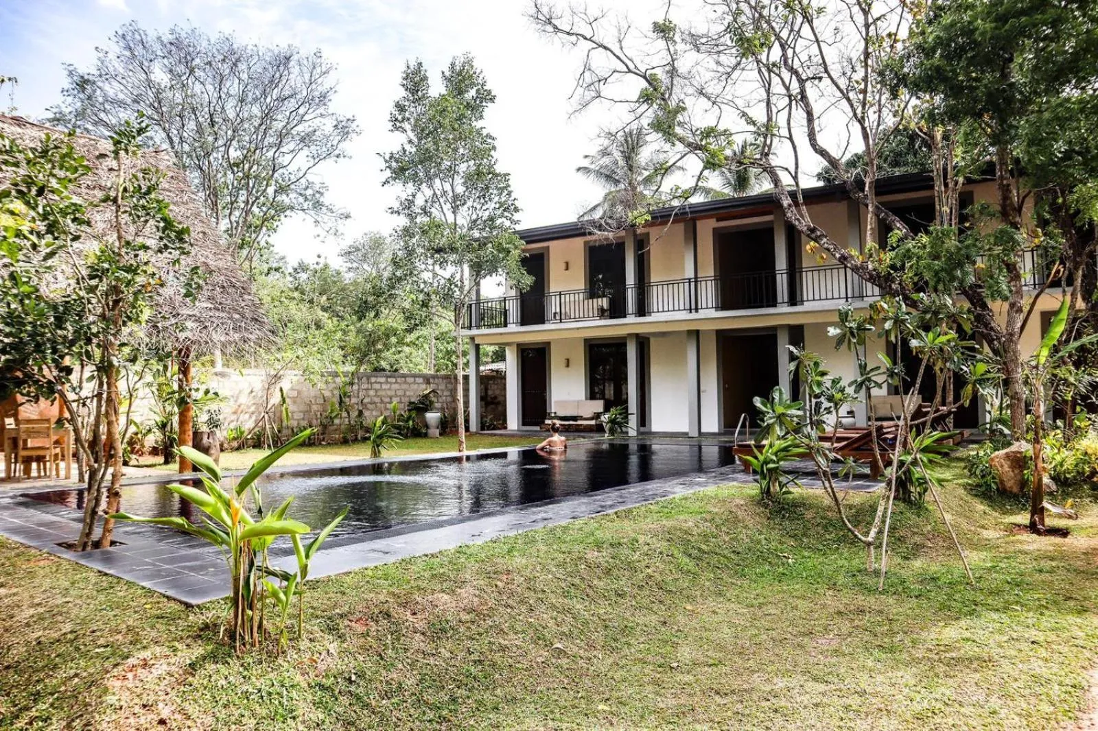 Swimming pool in il Frangipane