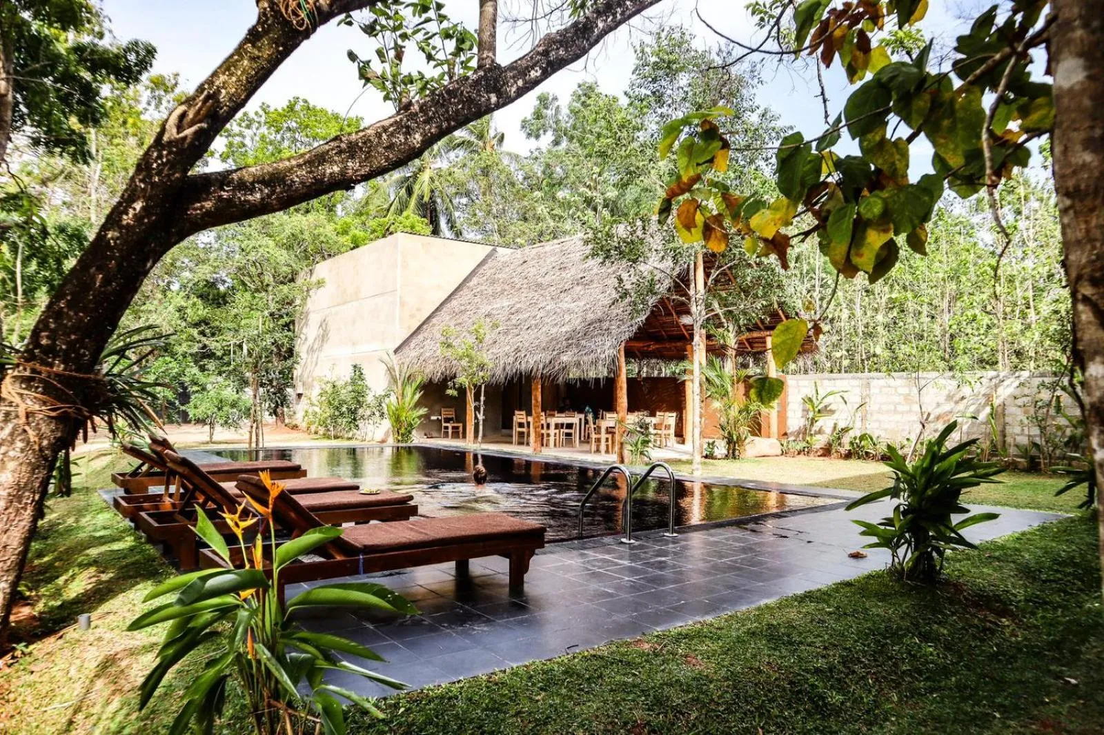 Property building in il Frangipane