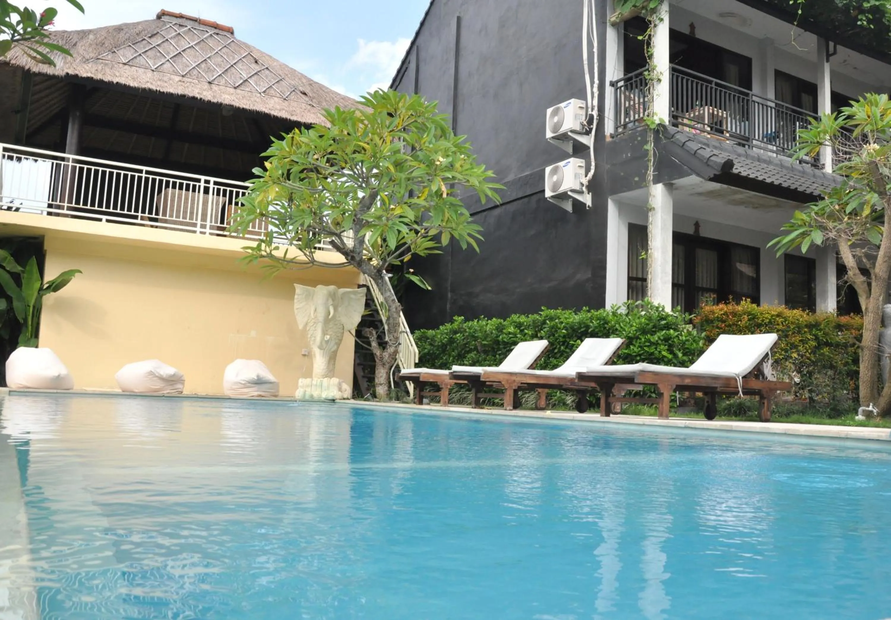 Swimming pool in Kubudiuma Villas Bali