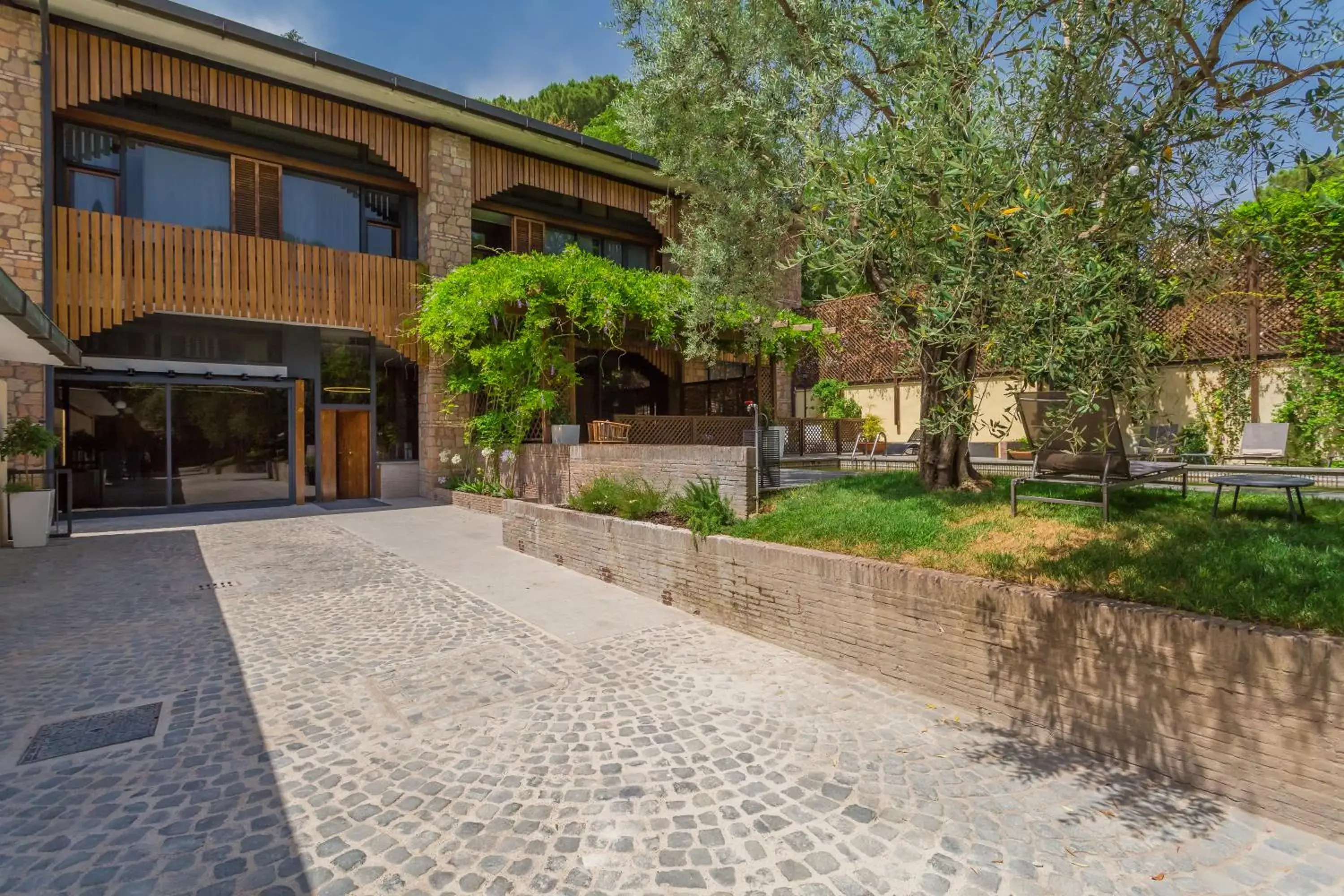 Facade/entrance in Fauno Urban Resort Facade/entrance in Fauno Urban Resort