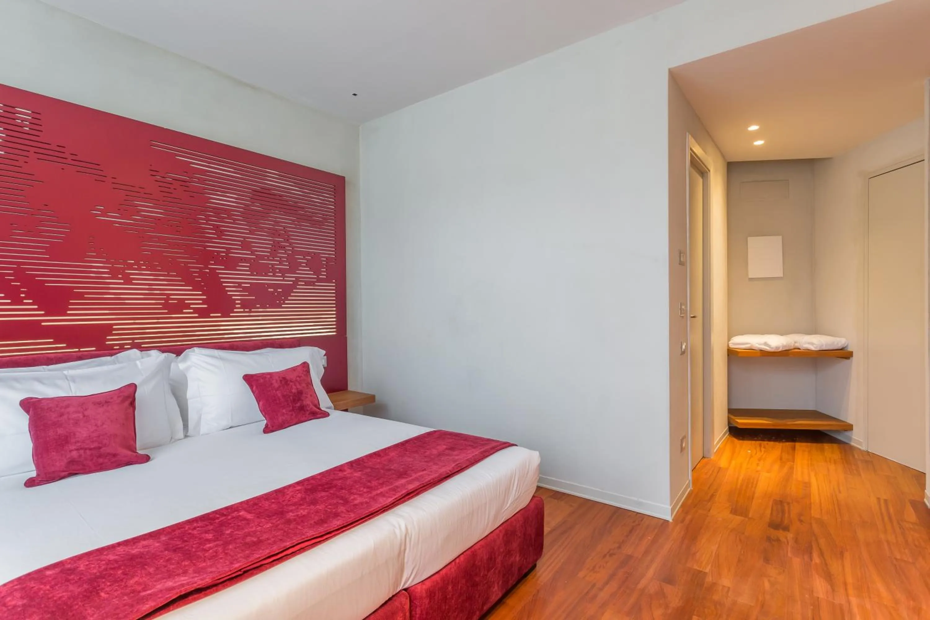 Photo of the whole room, Bed in Fauno Urban Resort
