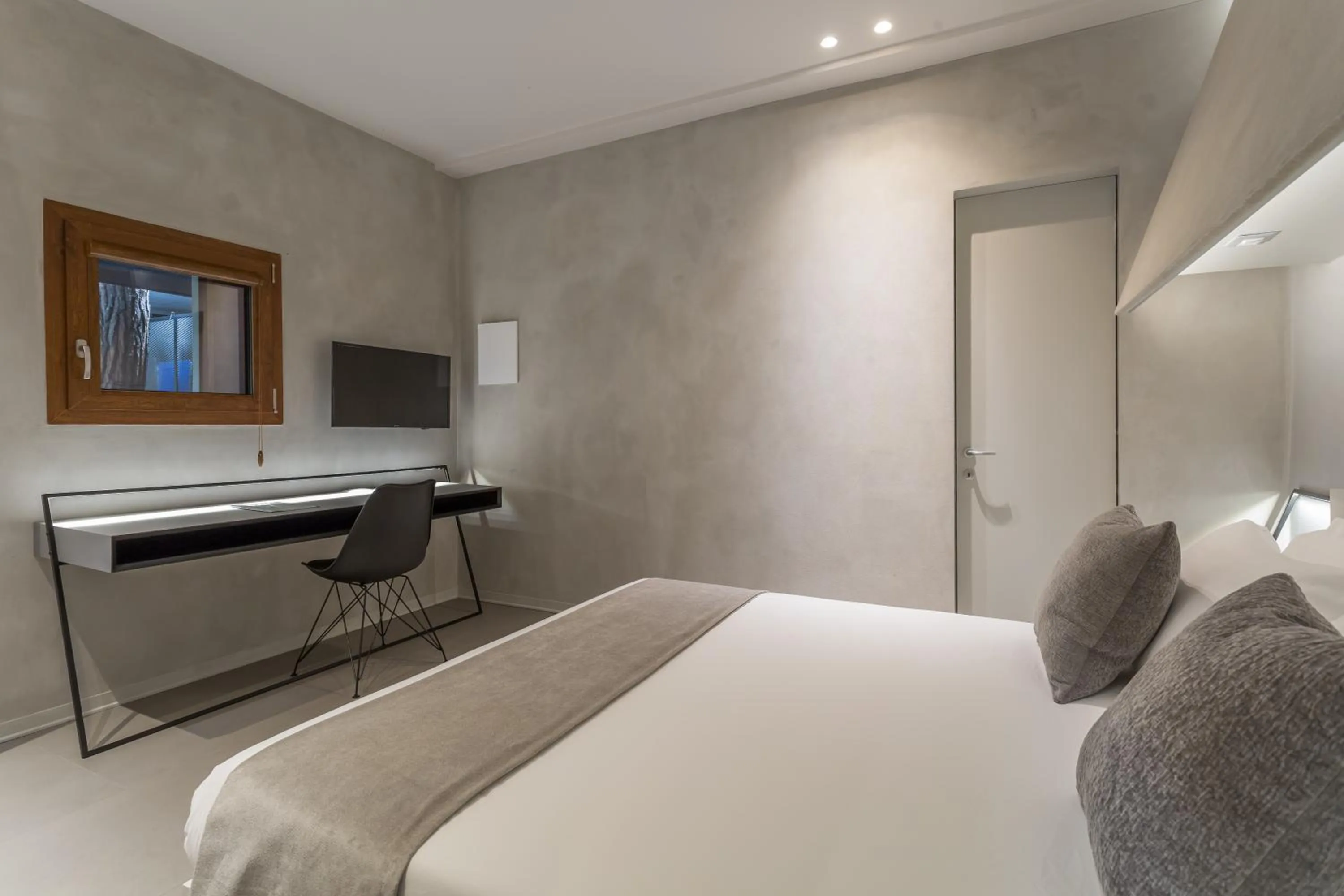 Photo of the whole room, Bed in Fauno Urban Resort