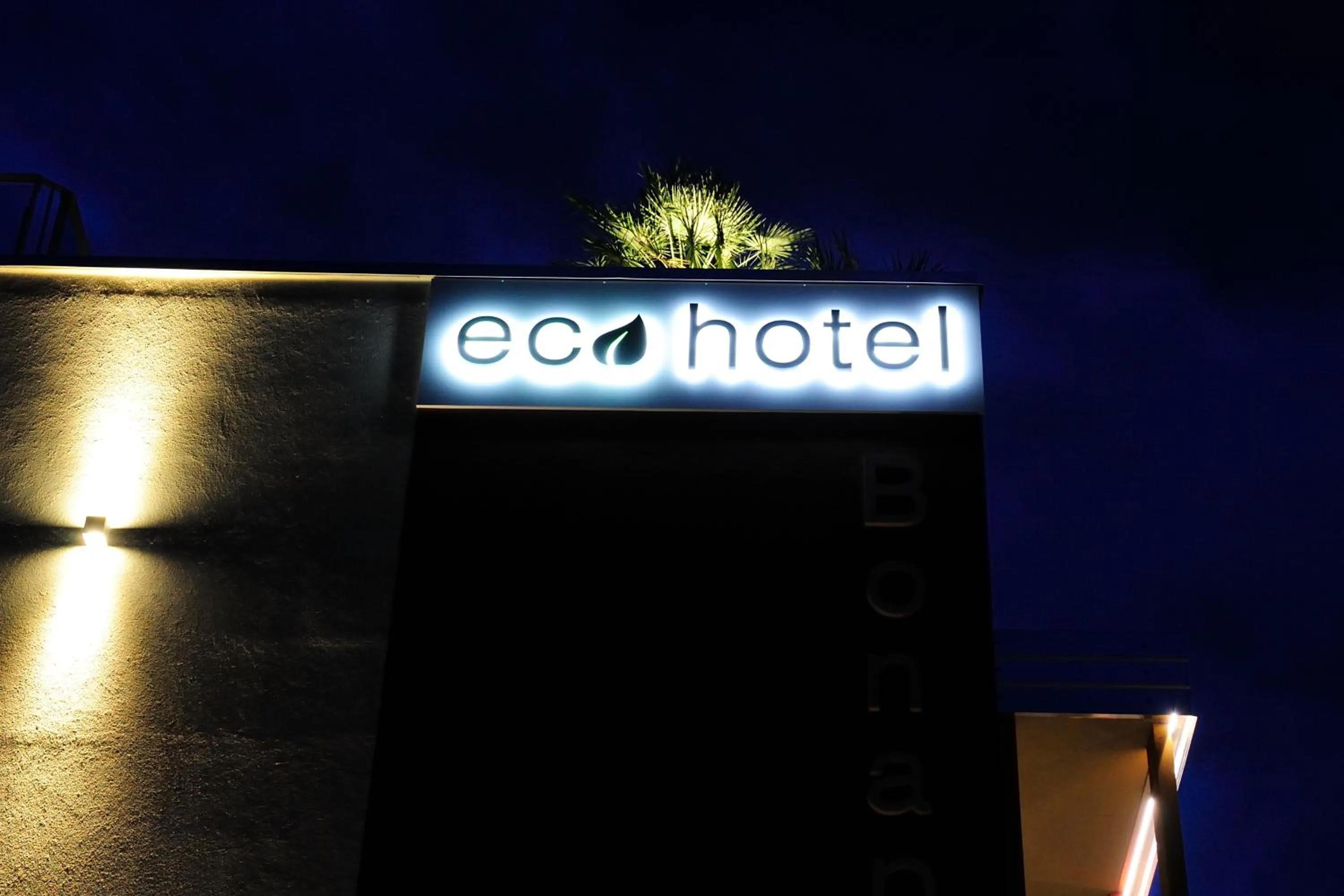 Facade/entrance in Eco Hotel Bonapace