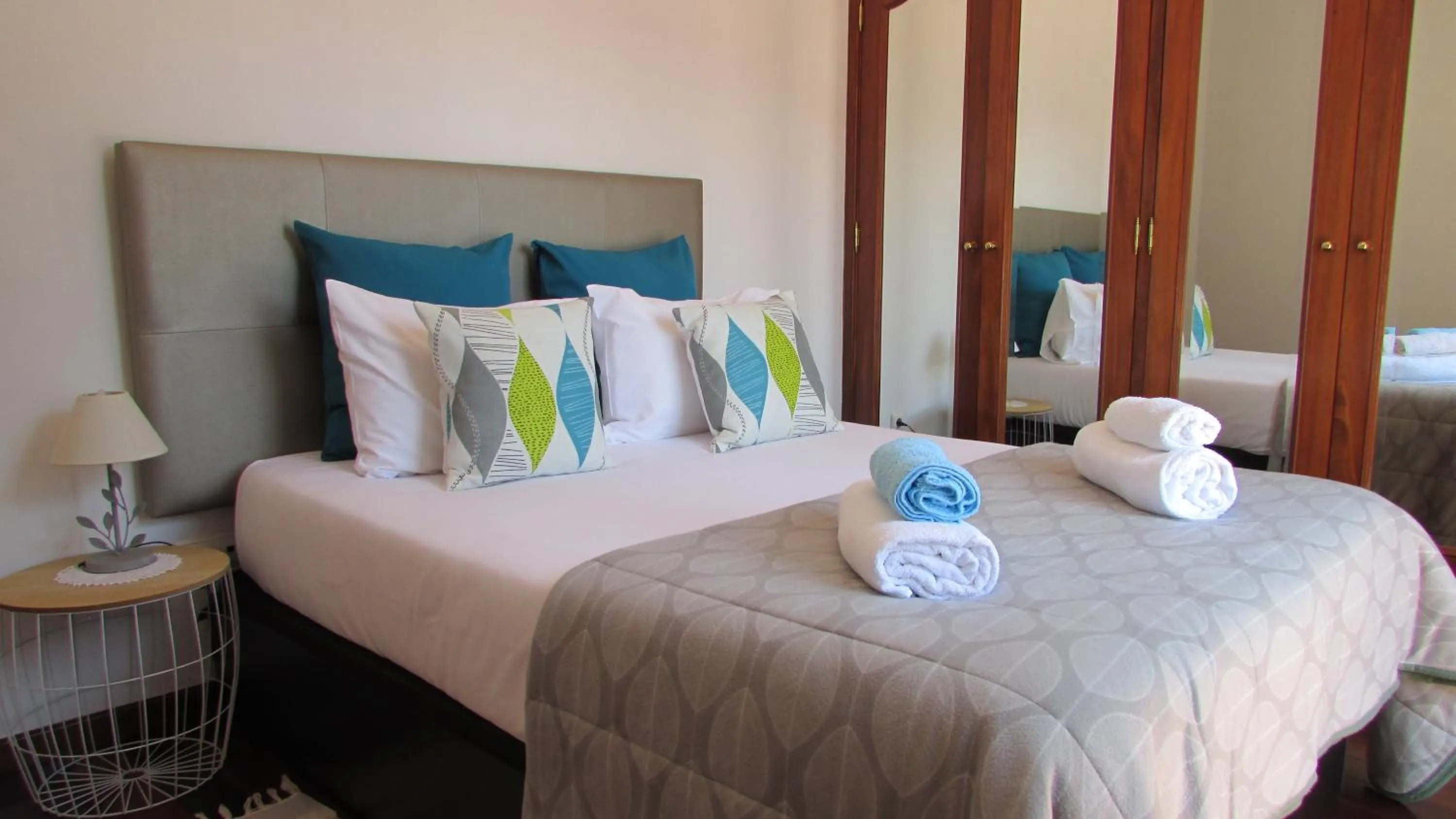 Bedroom, Bed in Valley of Nuns Holiday Apartments