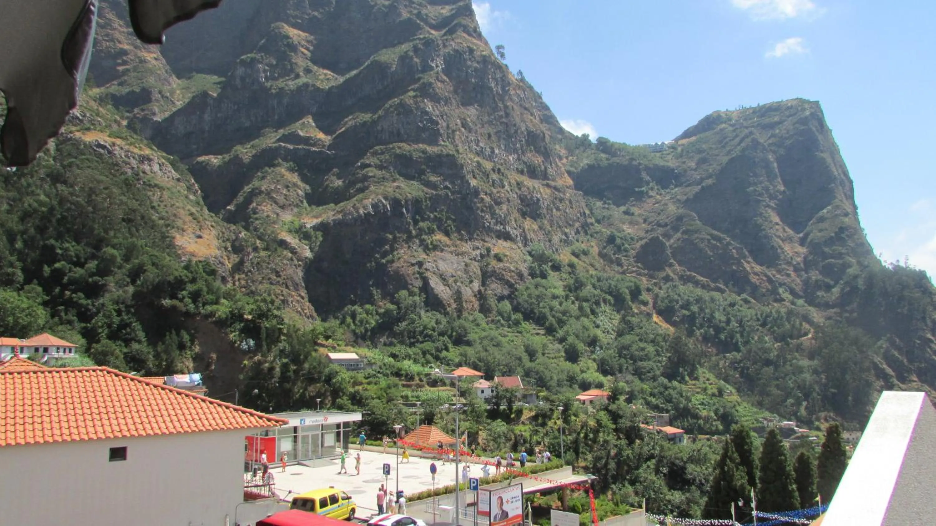 Property building in Valley of Nuns Holiday Apartments