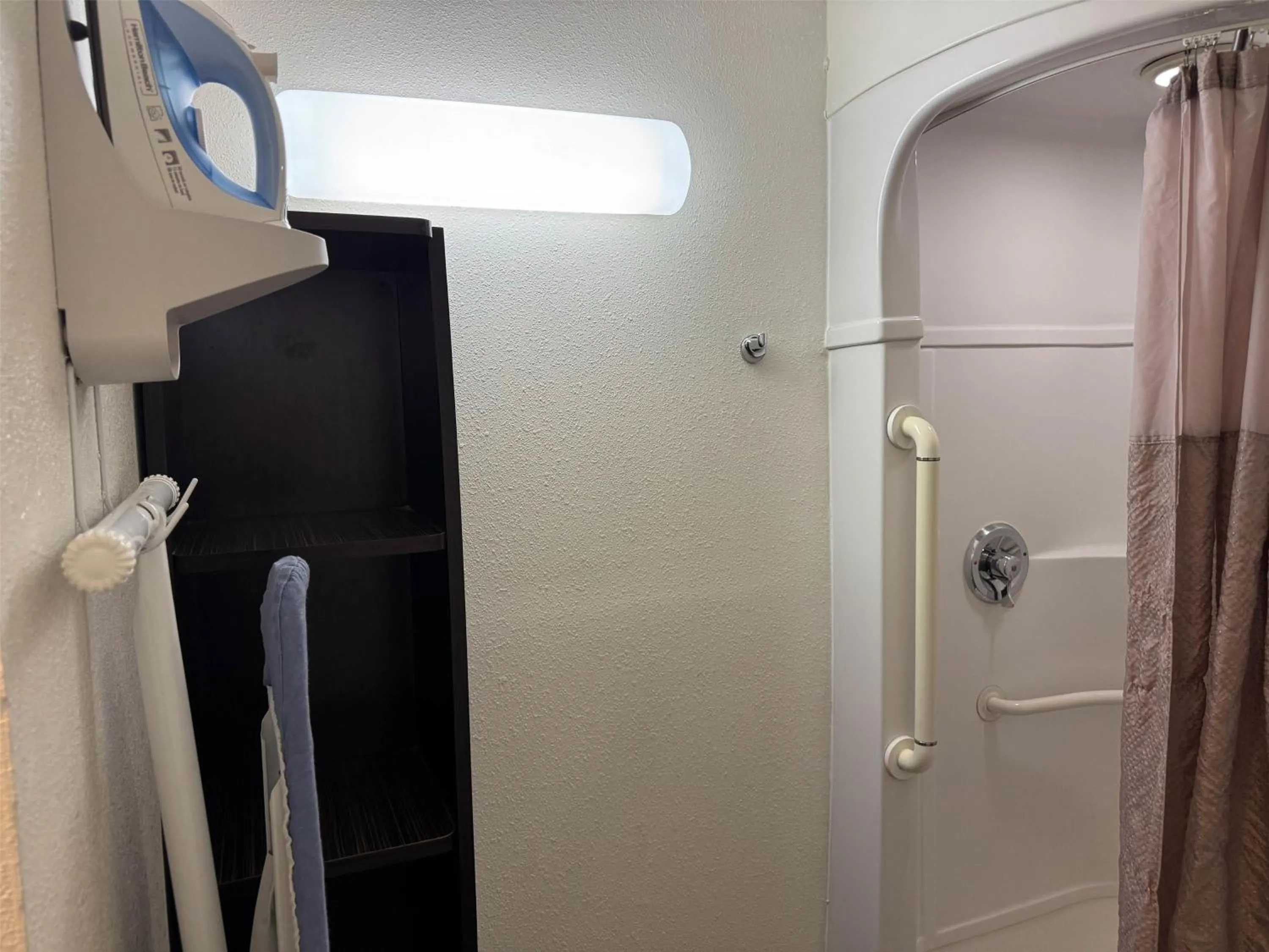 Bathroom in Studio 6 Suites Las Vegas, NV - Tropicana