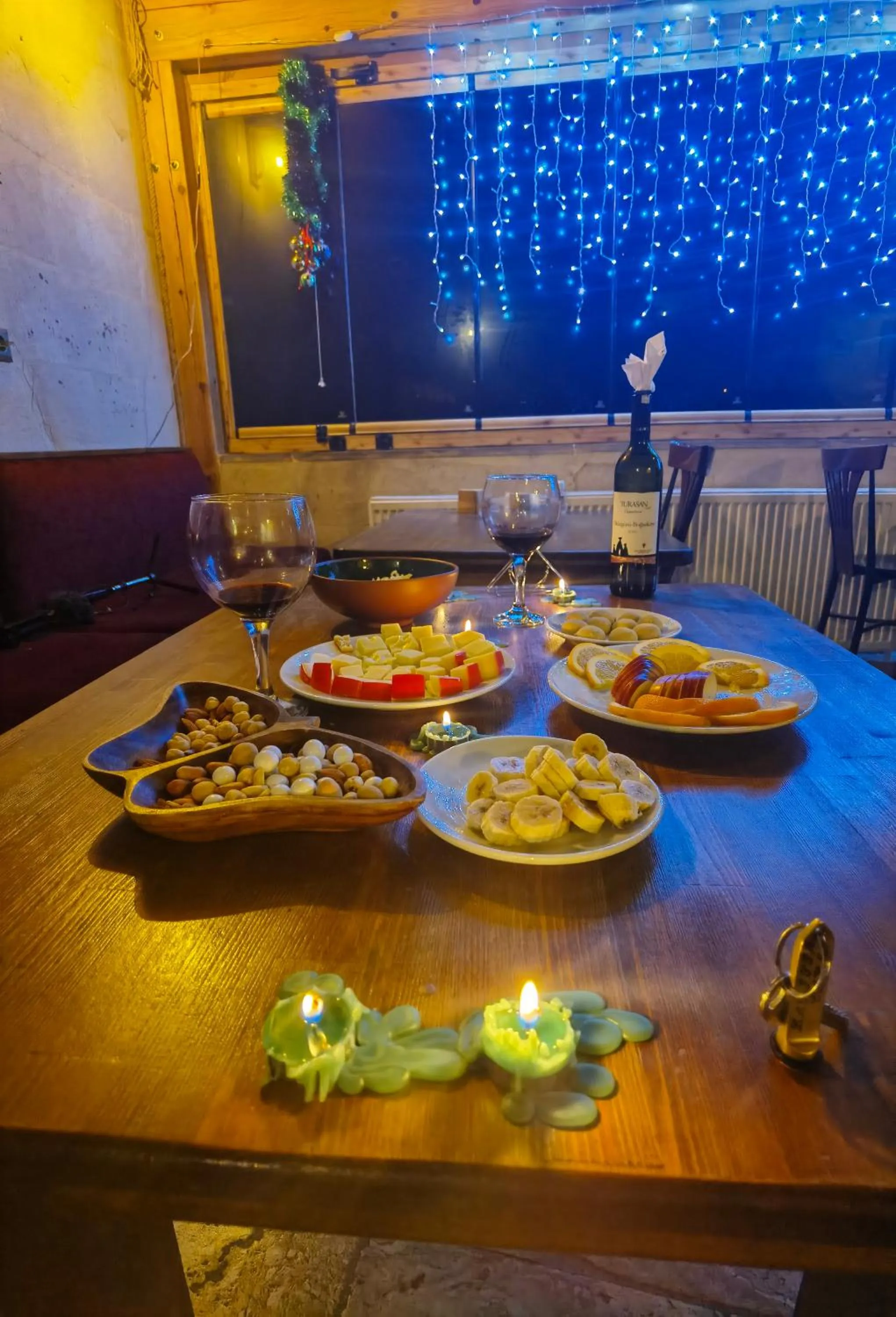 Food and drinks in Larissa Cave Hotel