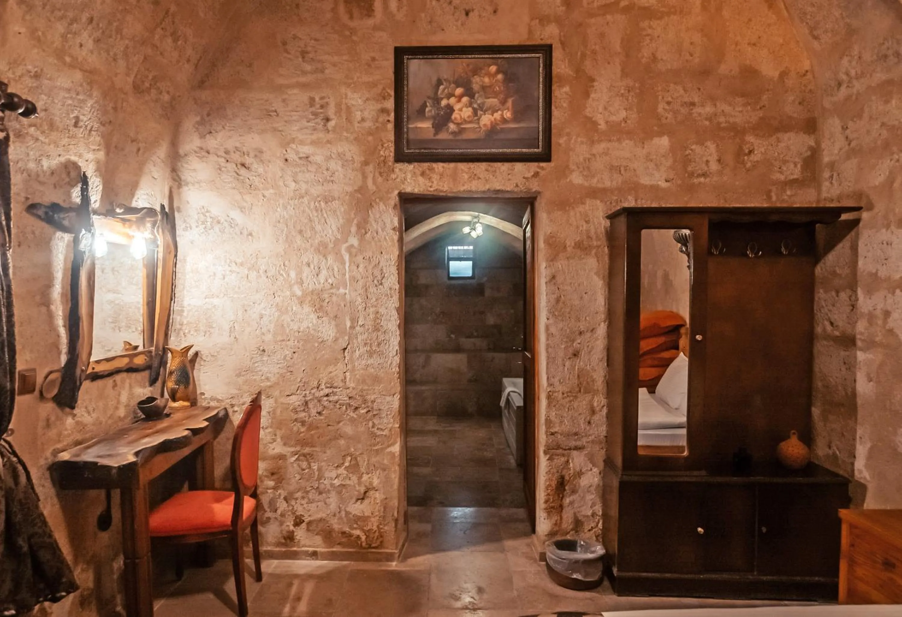 Massage in Larissa Cave Hotel