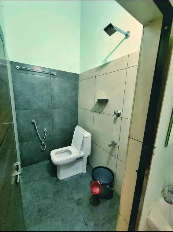 Shower in Apsara Residency