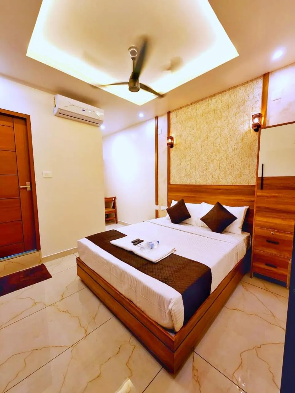 Bed in Apsara Residency